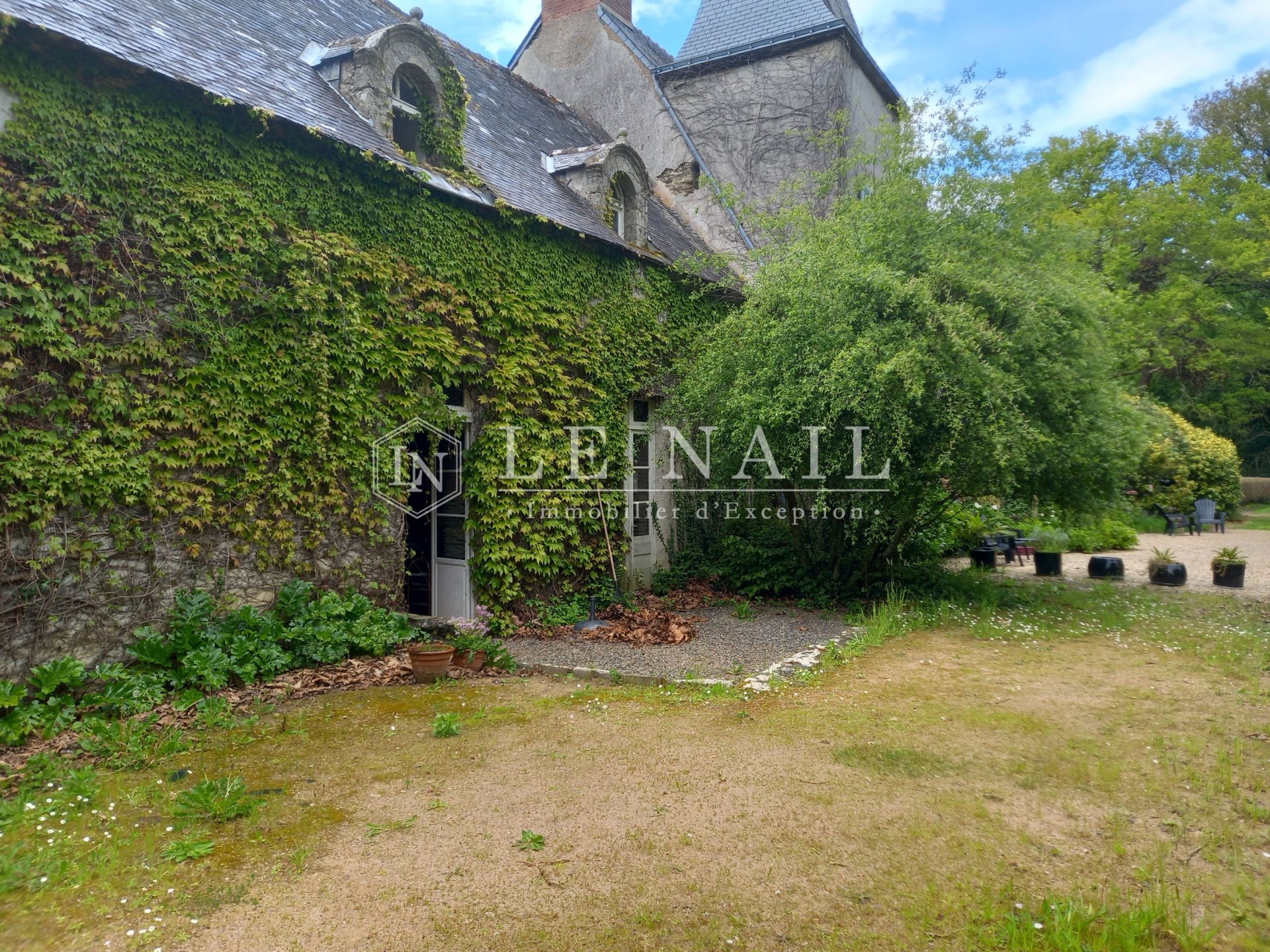 house 7 rooms for sale on MALESTROIT (56140)