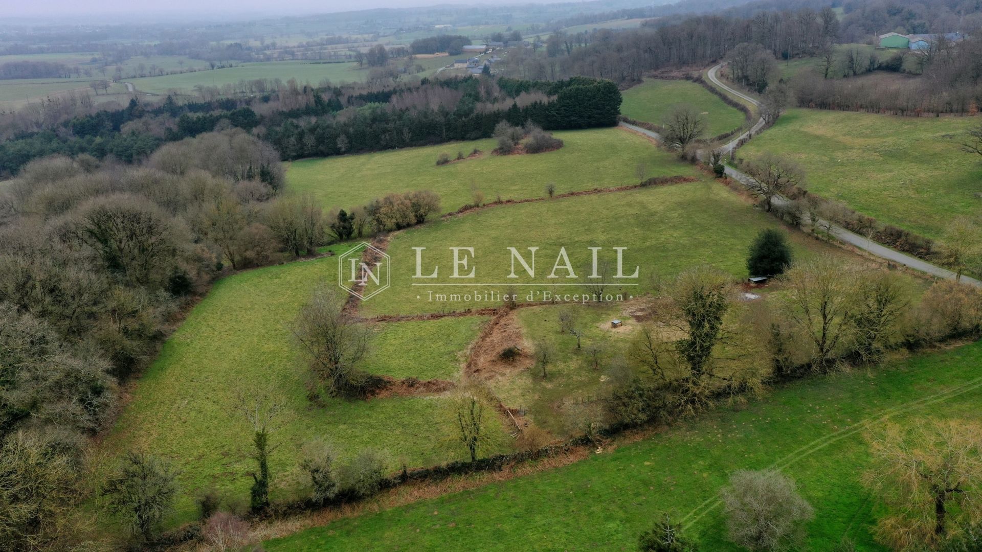house 9 rooms for sale on MAYENNE (53100)