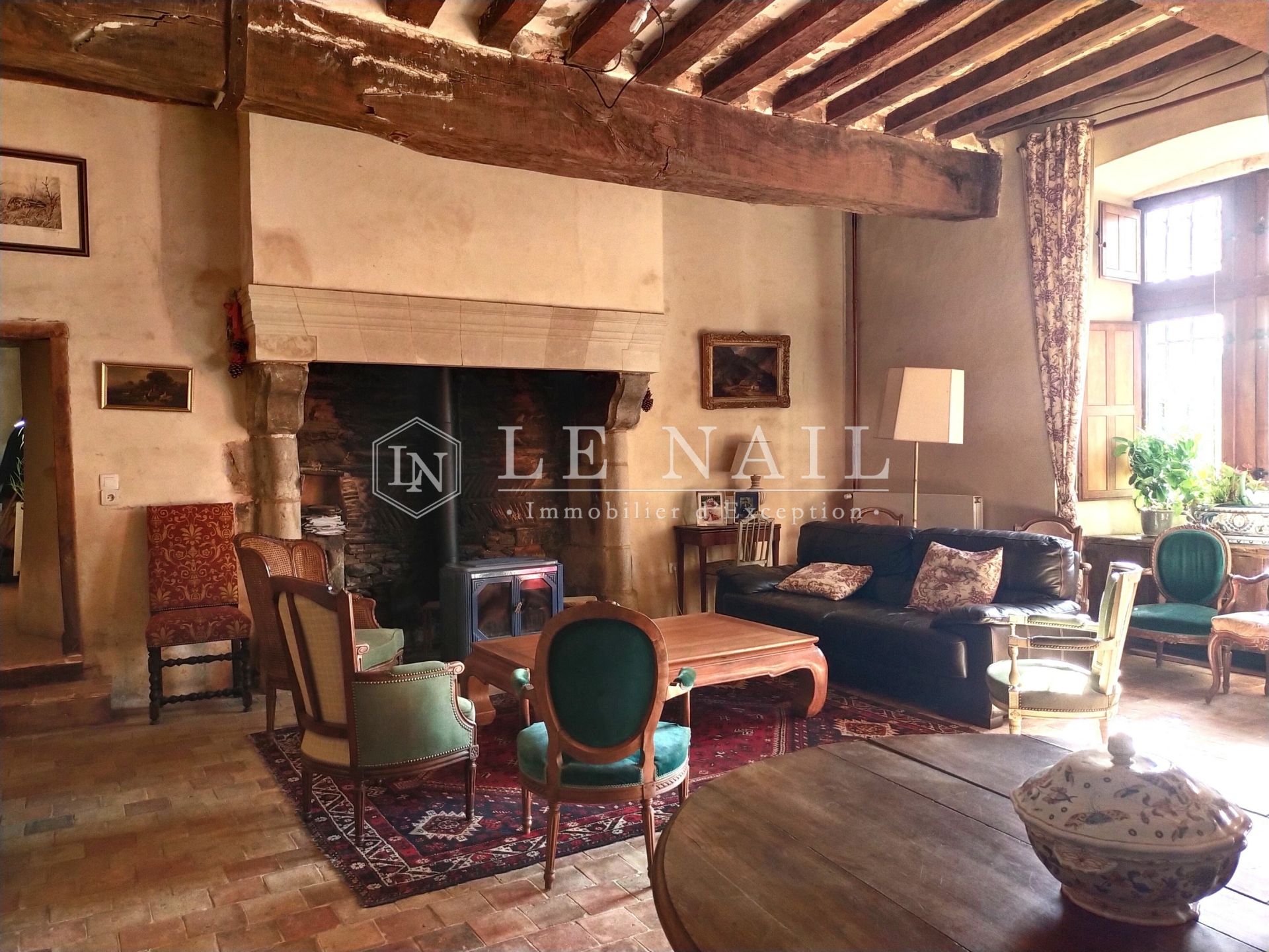 manor house 8 rooms for sale on LAVAL (53000)