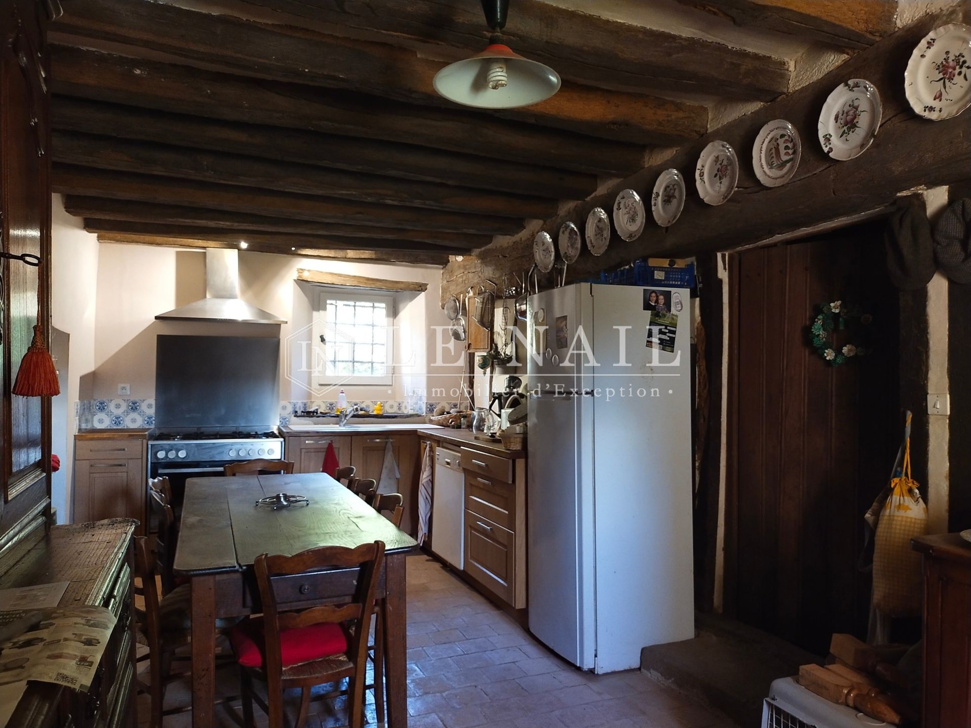 manor house 8 rooms for sale on LAVAL (53000)