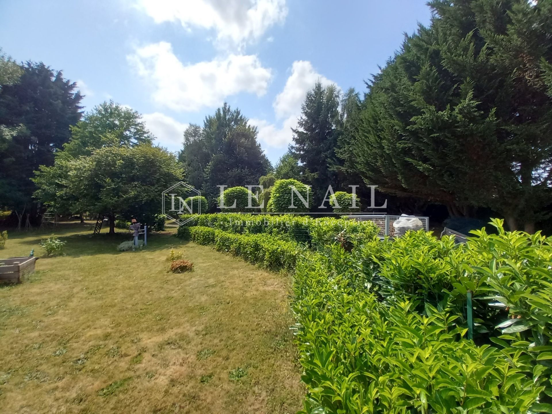 mansion 11 rooms for sale on MAURON (56430)