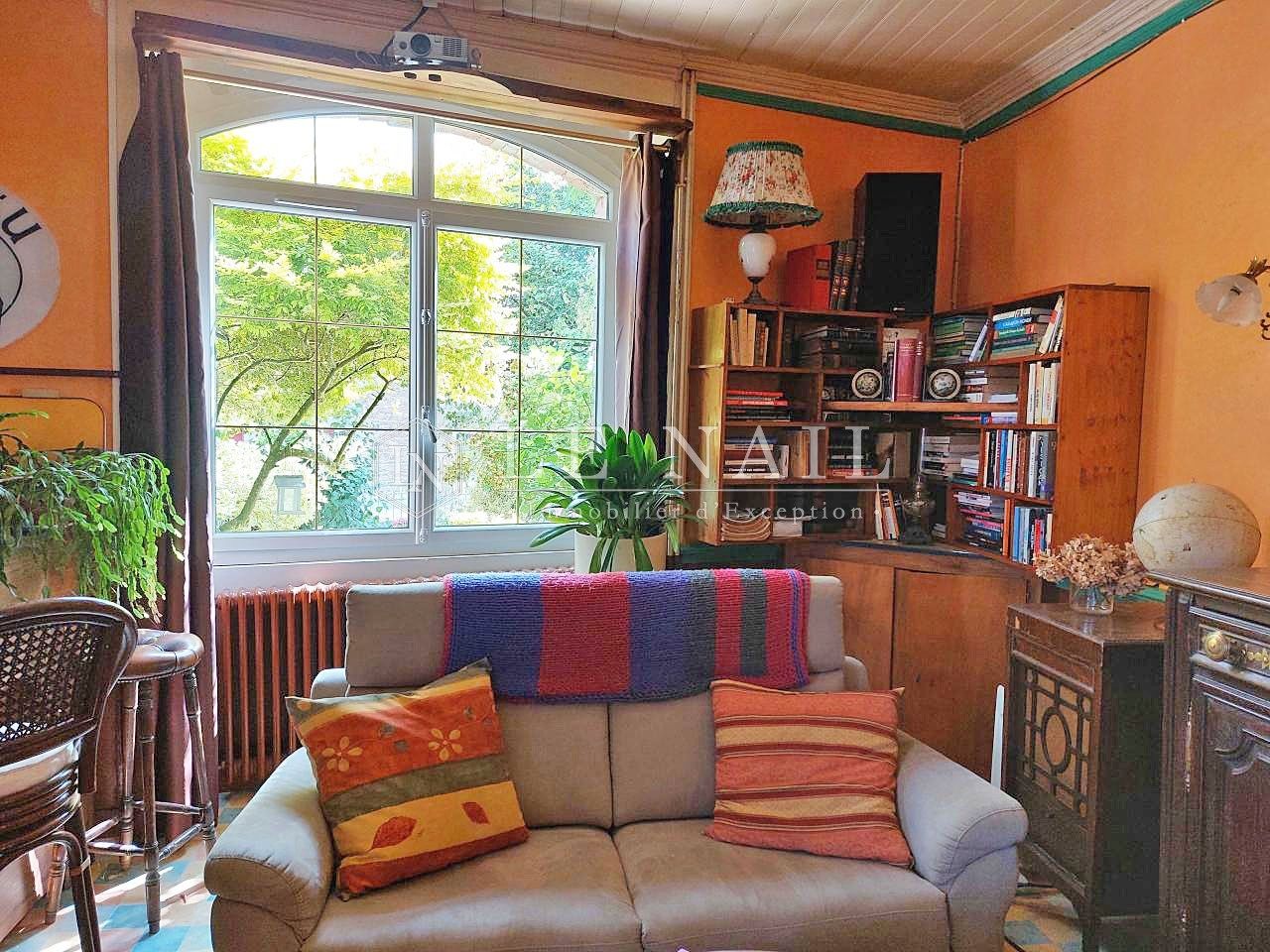 mansion 11 rooms for sale on MAURON (56430)