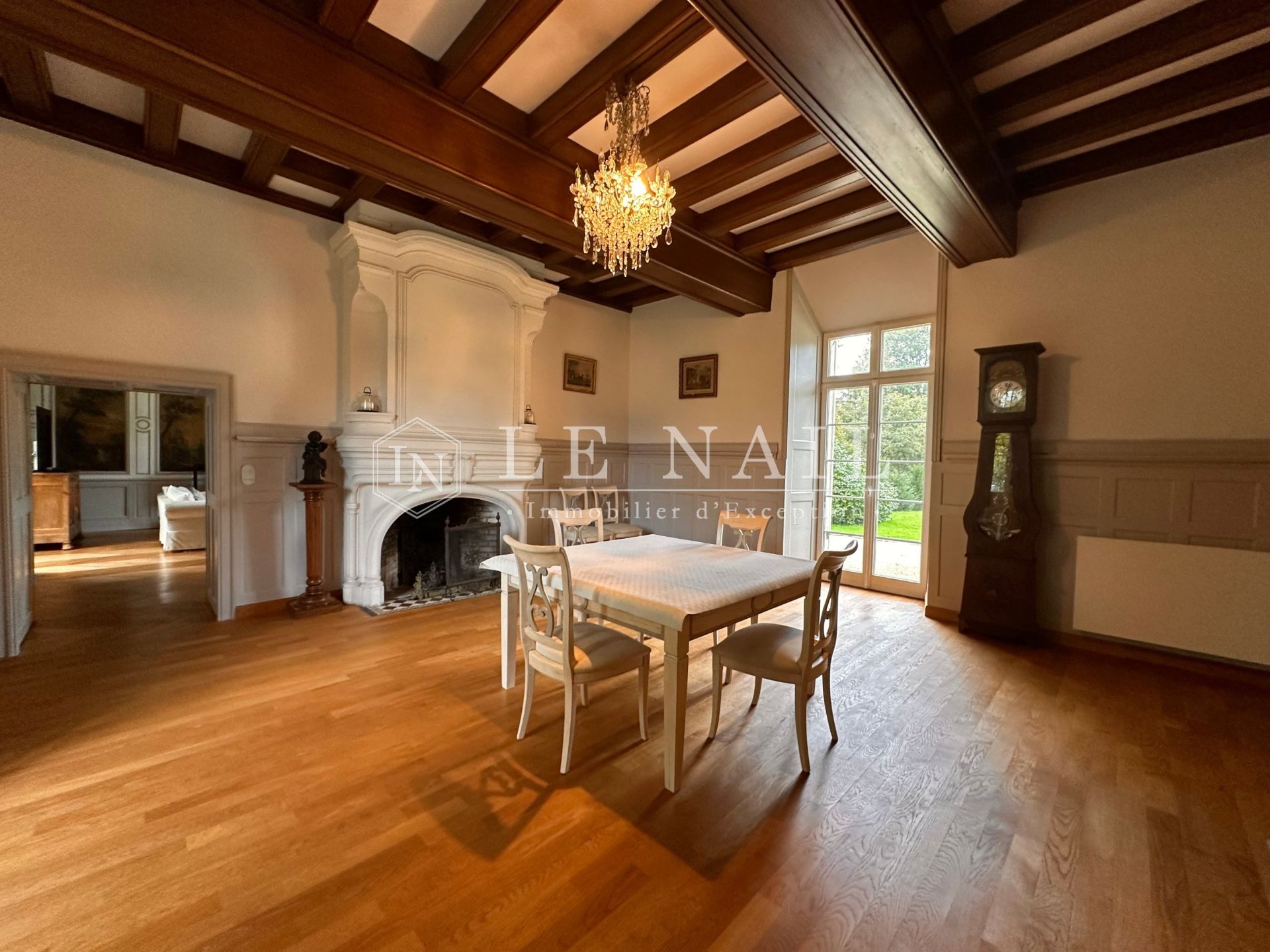 castle 10 rooms for sale on TREILLIERES (44119)