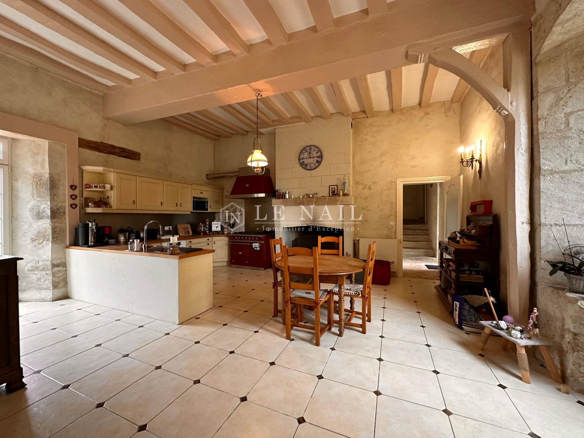 château 10 pièces en vente à GRANDCHAMP DES FONTAINES (44119)