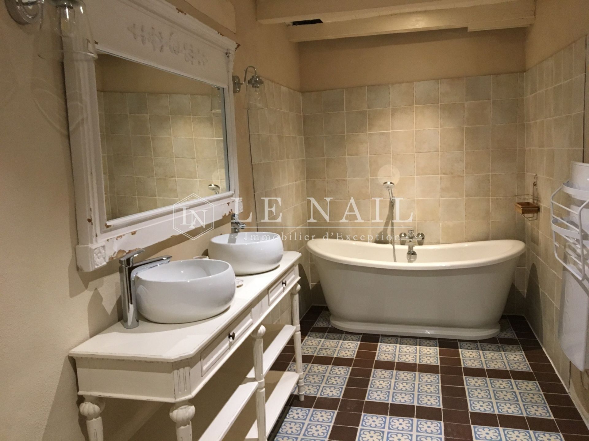 château 10 pièces en vente à TREILLIERES (44119)