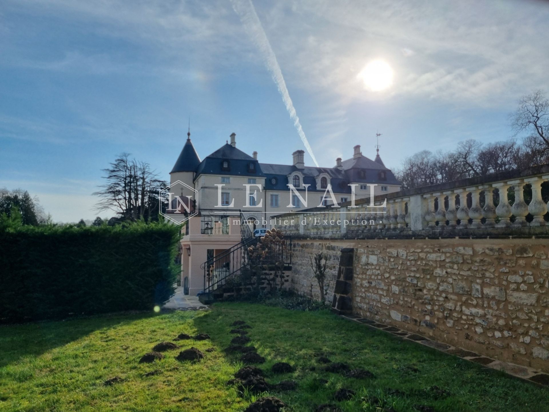 castle 15 rooms for sale on AUBIGNY SUR NERE (18700)