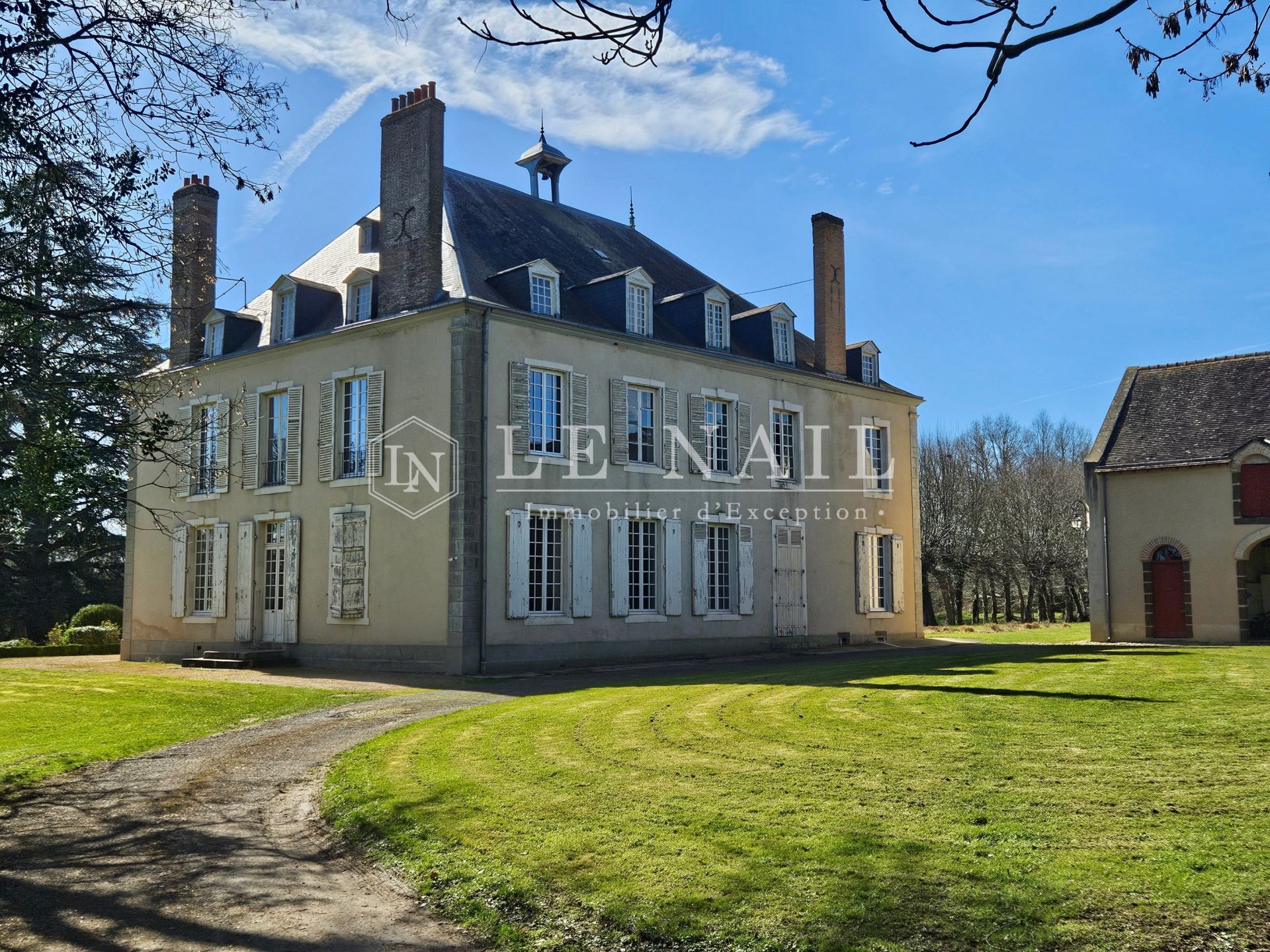 maison de maître 15 pièces en vente à LE MANS (72000)