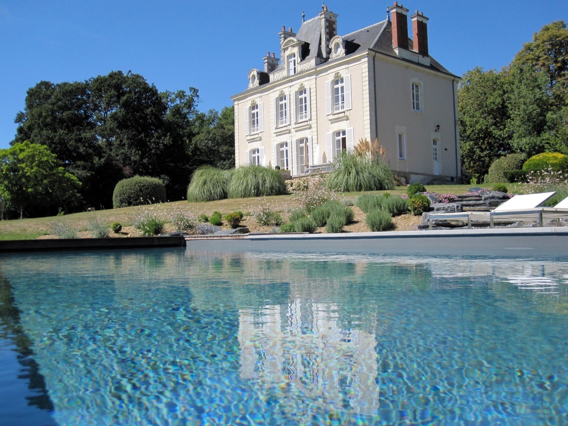 castle 13 rooms for sale on MAUVES SUR LOIRE (44470)