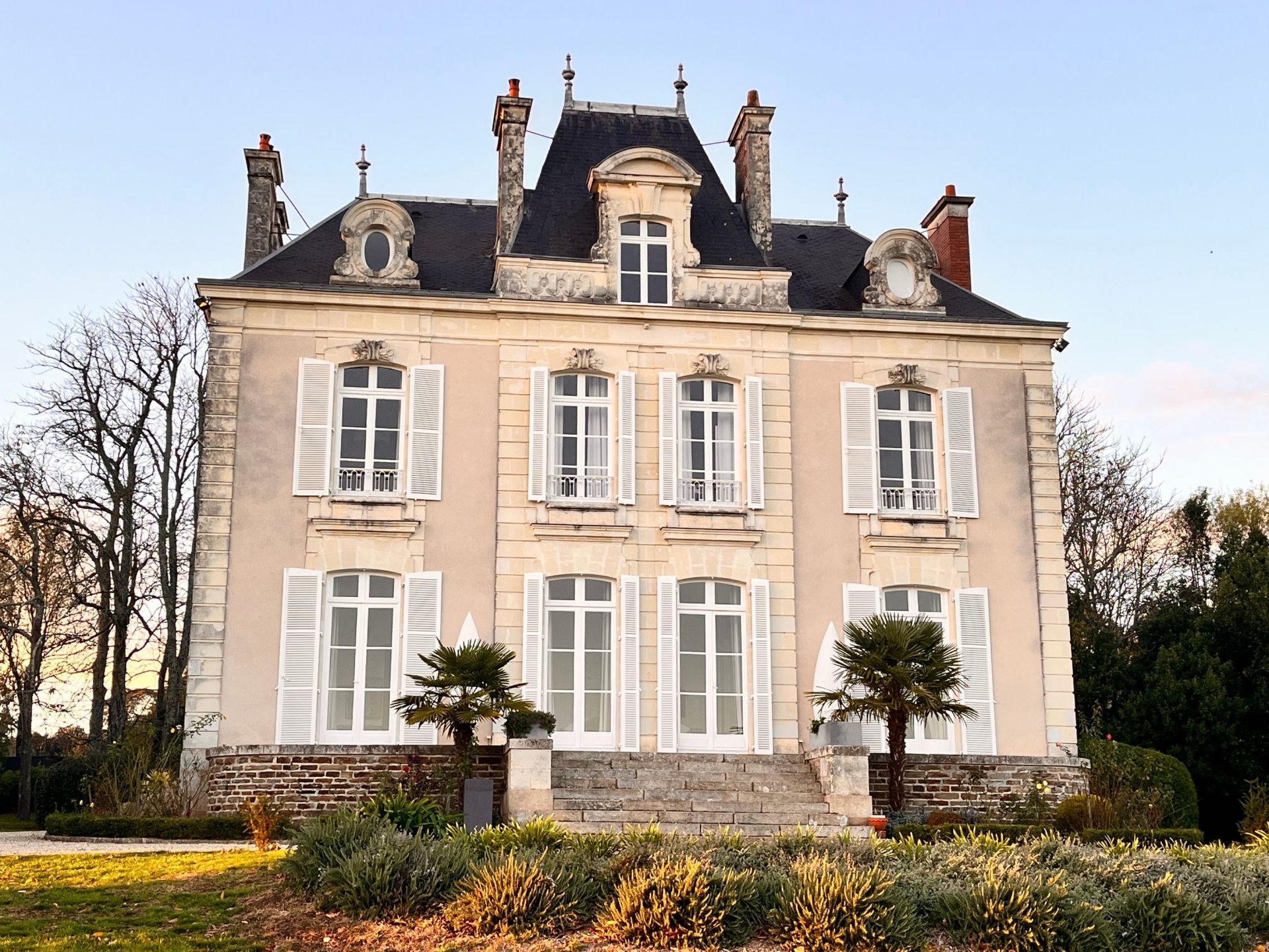 castle 13 rooms for sale on MAUVES SUR LOIRE (44470)