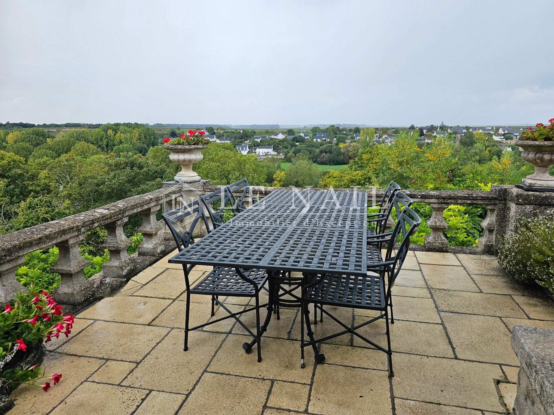 propriété 14 pièces en vente à SAUMUR (49400)