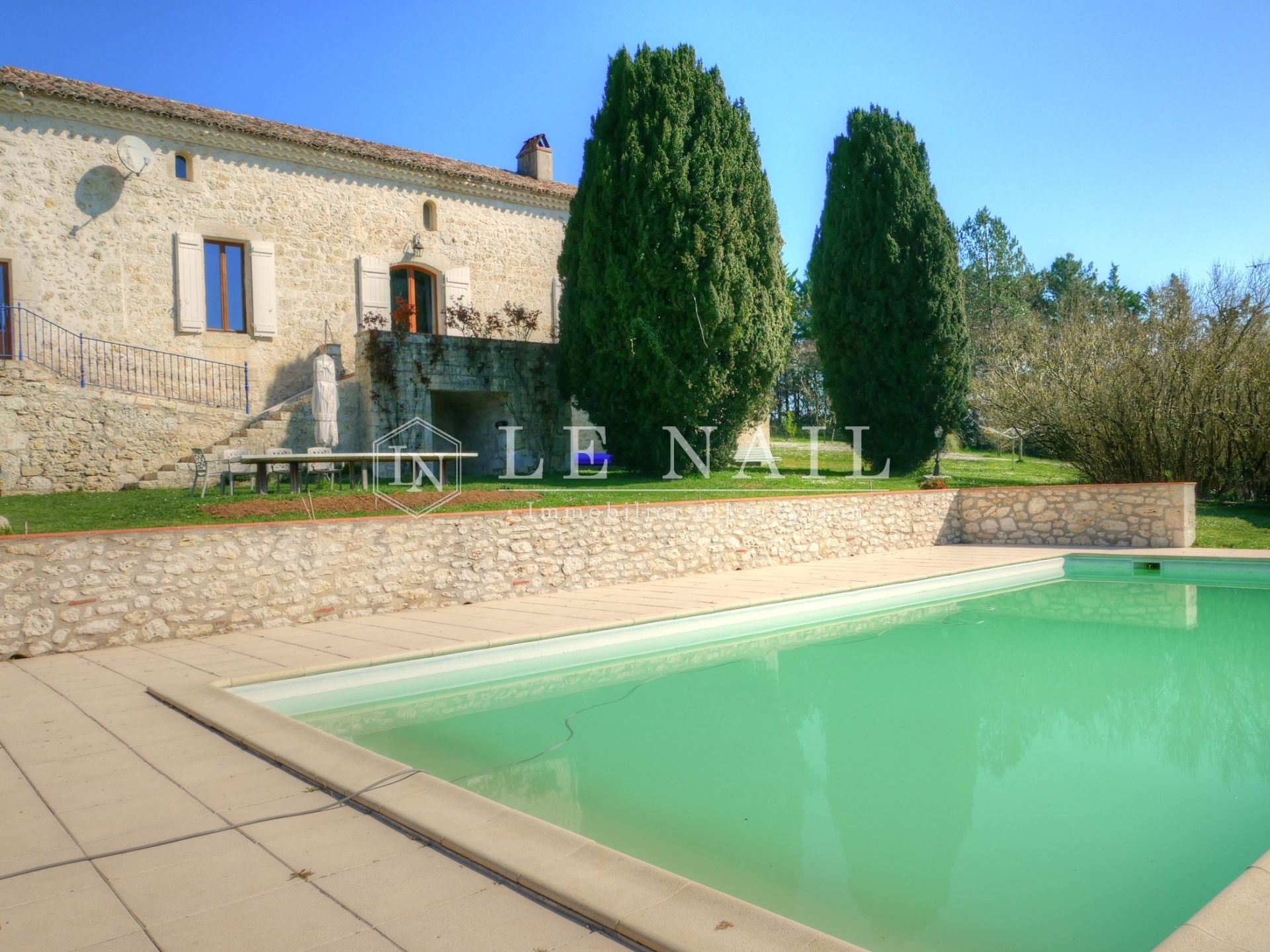 propriété 14 pièces en vente à AGEN (47000)