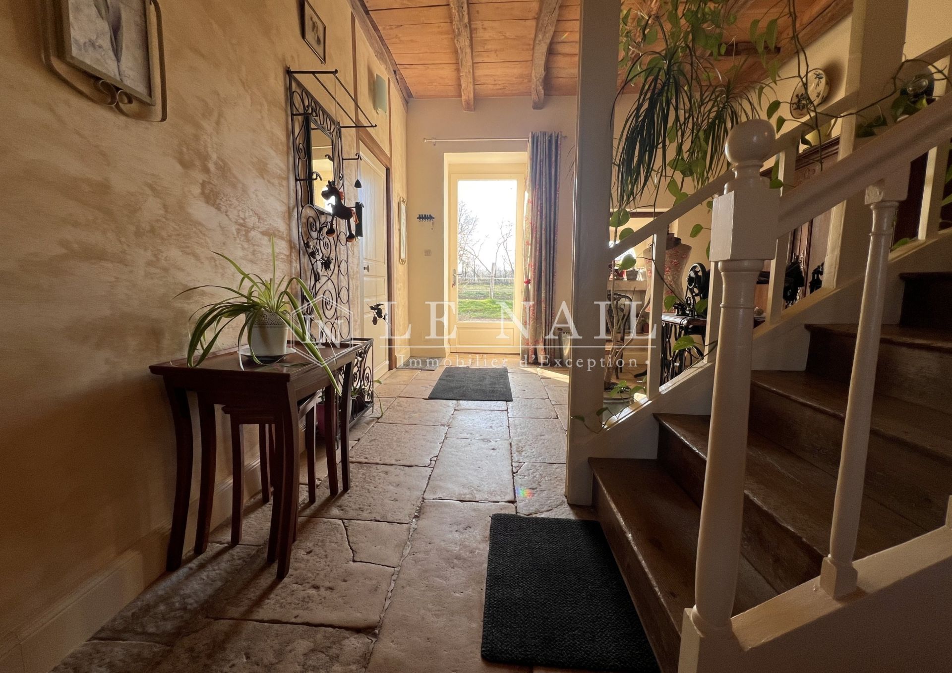 propriété 9 pièces en vente à GENCAY (86160)