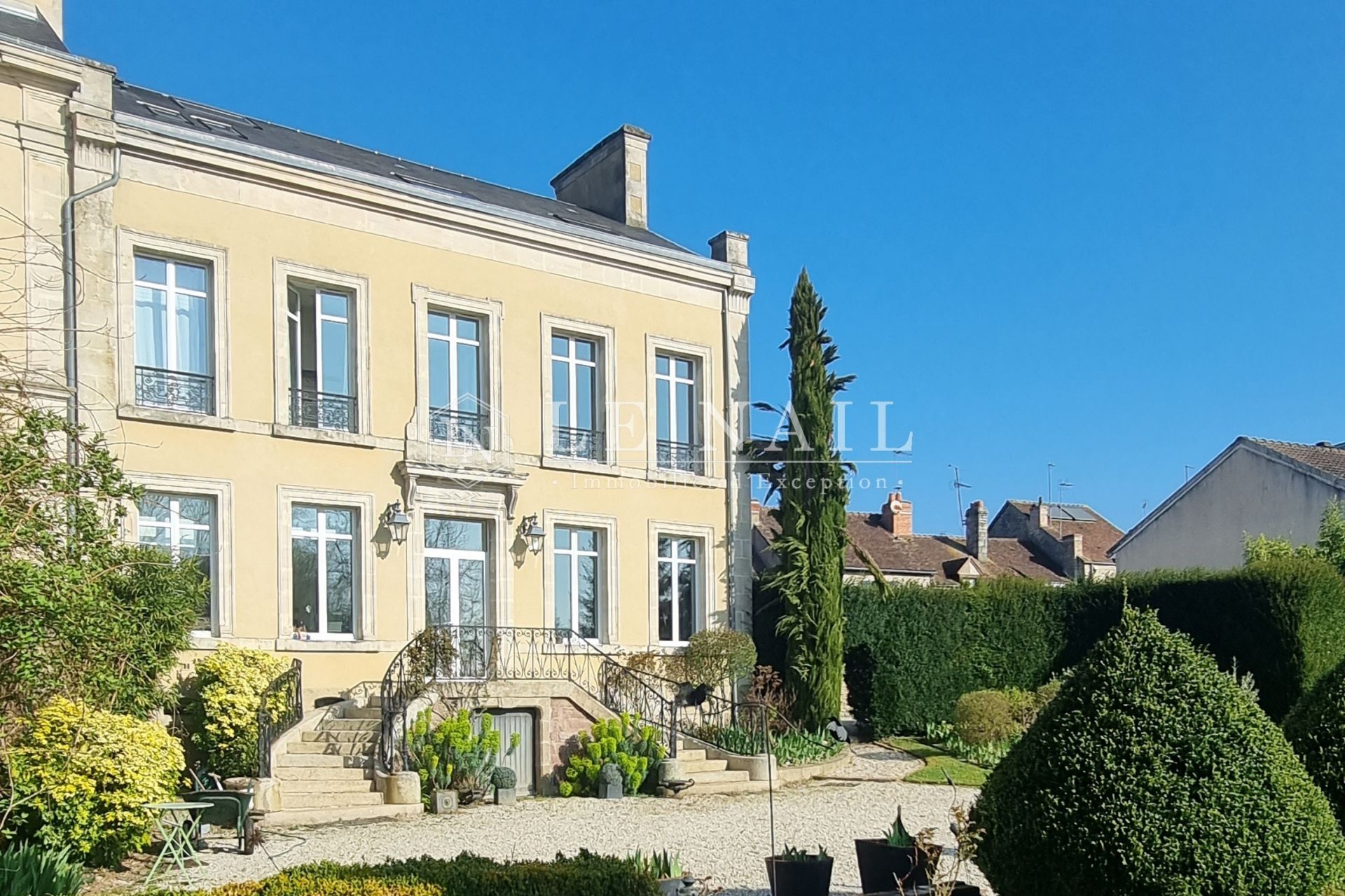 mansion (hôtel particulier) 7 rooms for sale on ALENCON (61000)