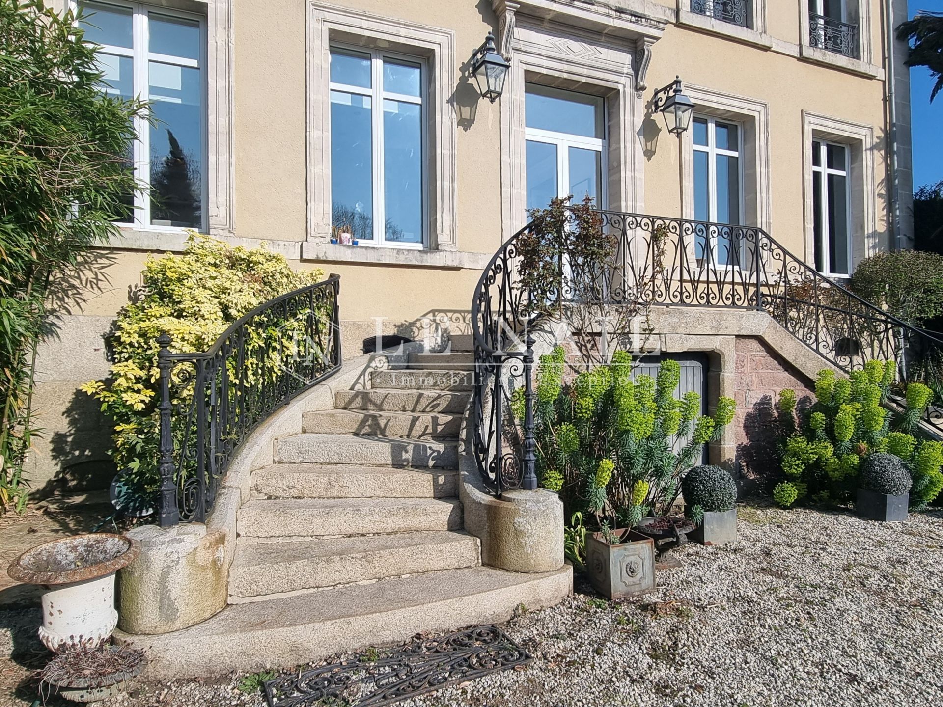 hôtel particulier 7 pièces en vente à ALENCON (61000)