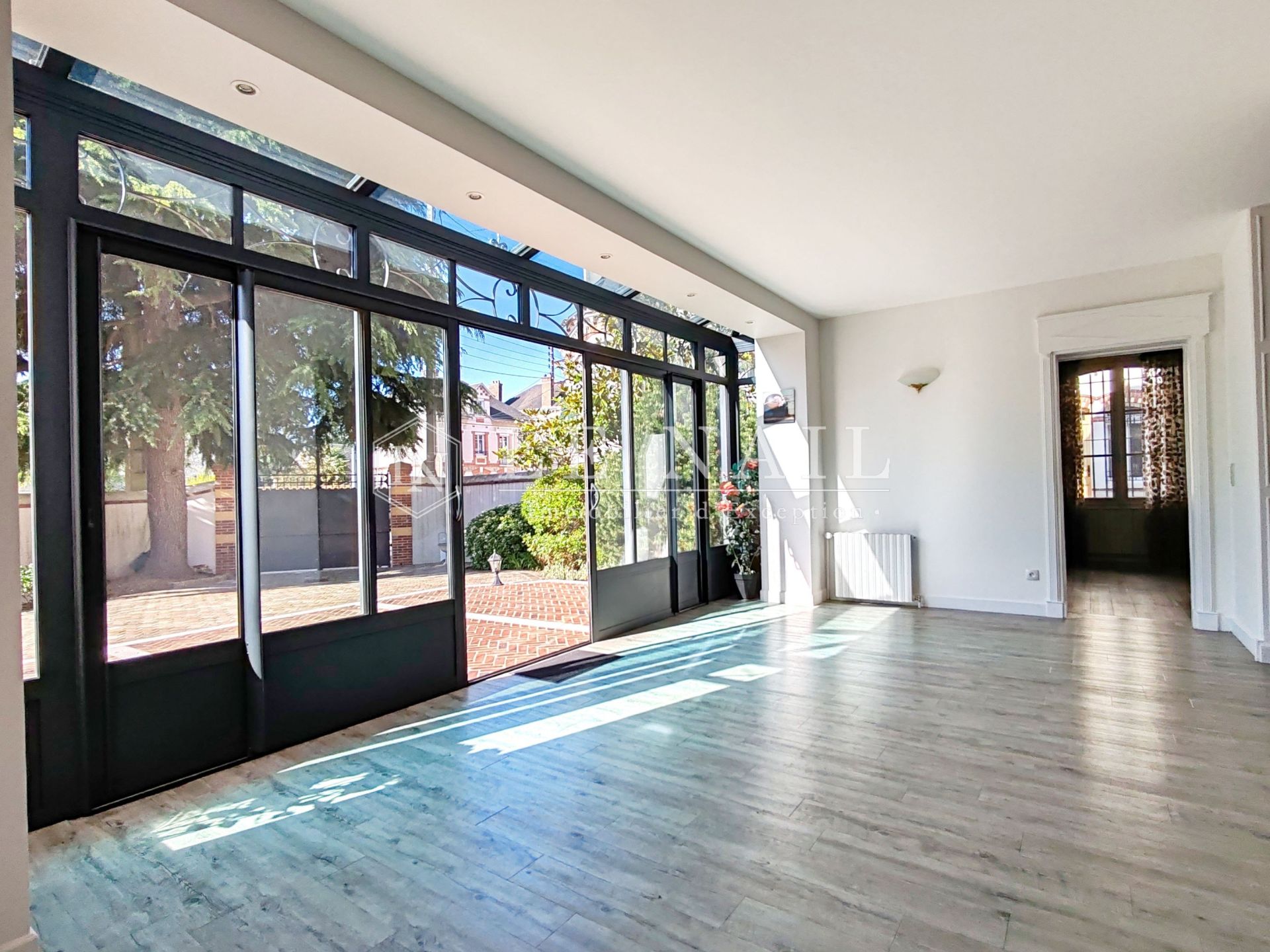 maison de ville 10 pièces en vente à CHARTRES (28000)