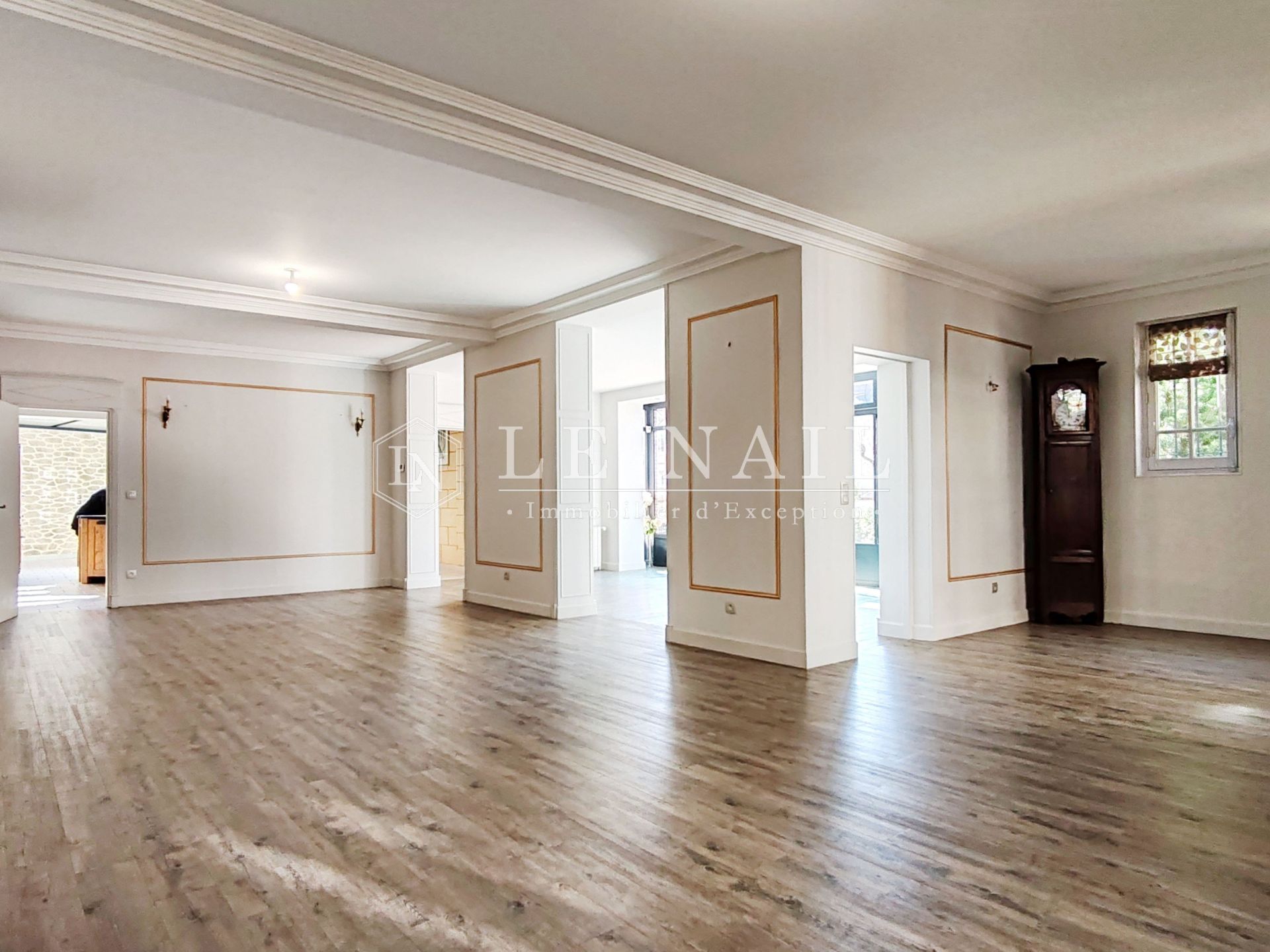 maison de ville 10 pièces en vente à CHARTRES (28000)