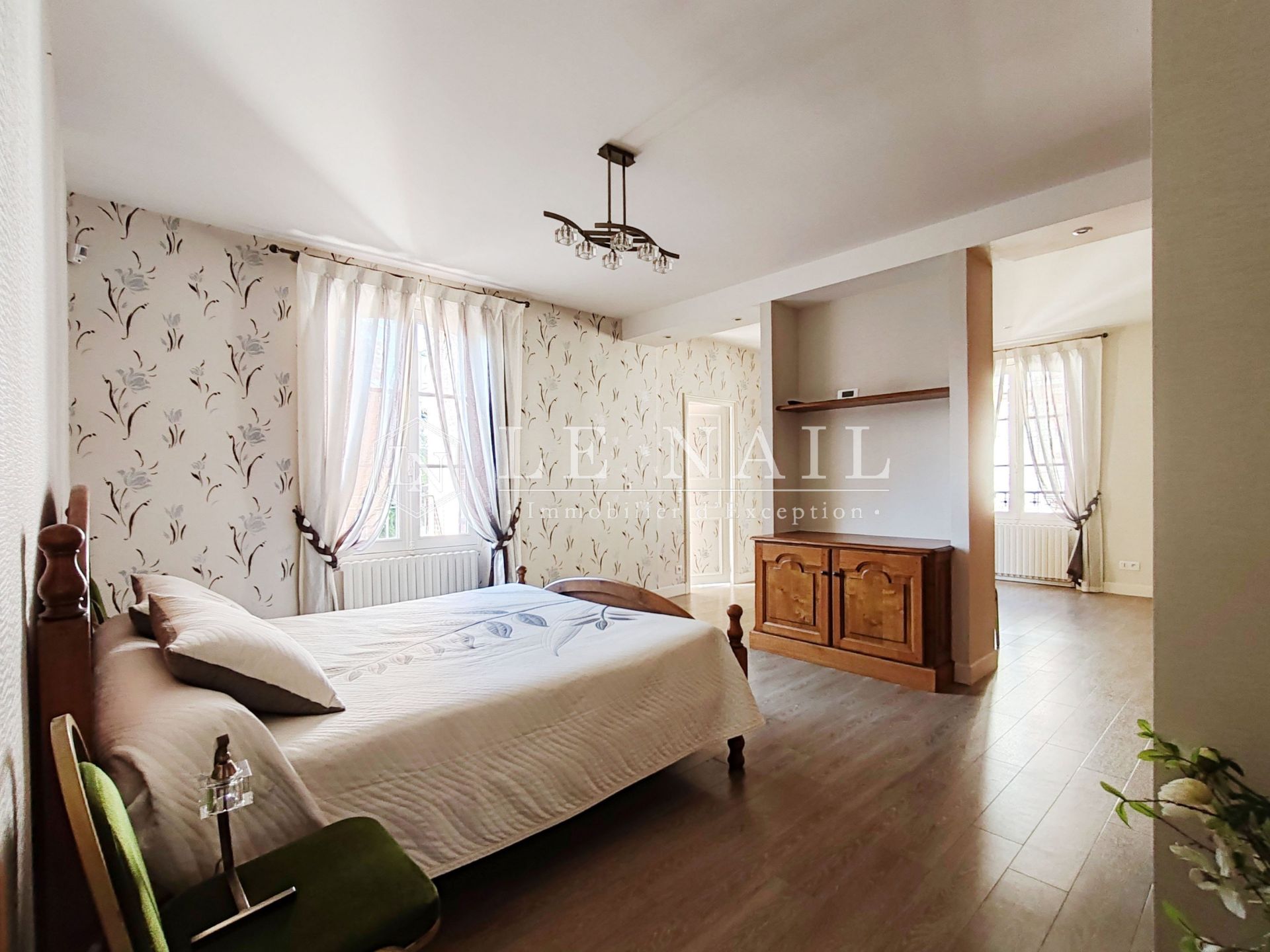 maison de ville 10 pièces en vente à CHARTRES (28000)