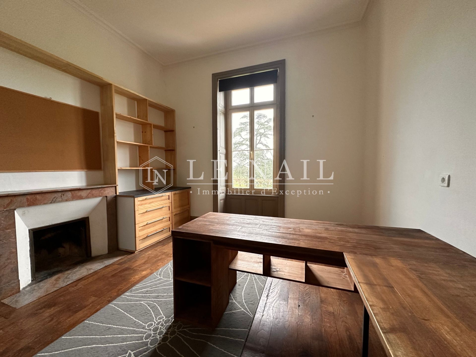 château 12 pièces en vente à STE HERMINE (85210)