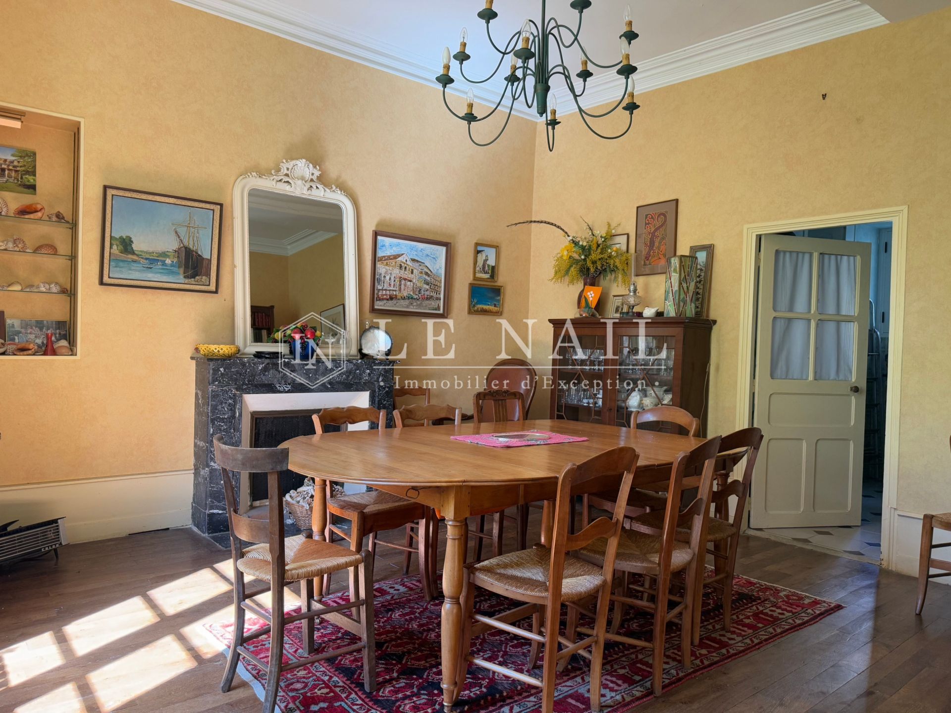 maison de maître 12 pièces en vente à LAVAL (53000)