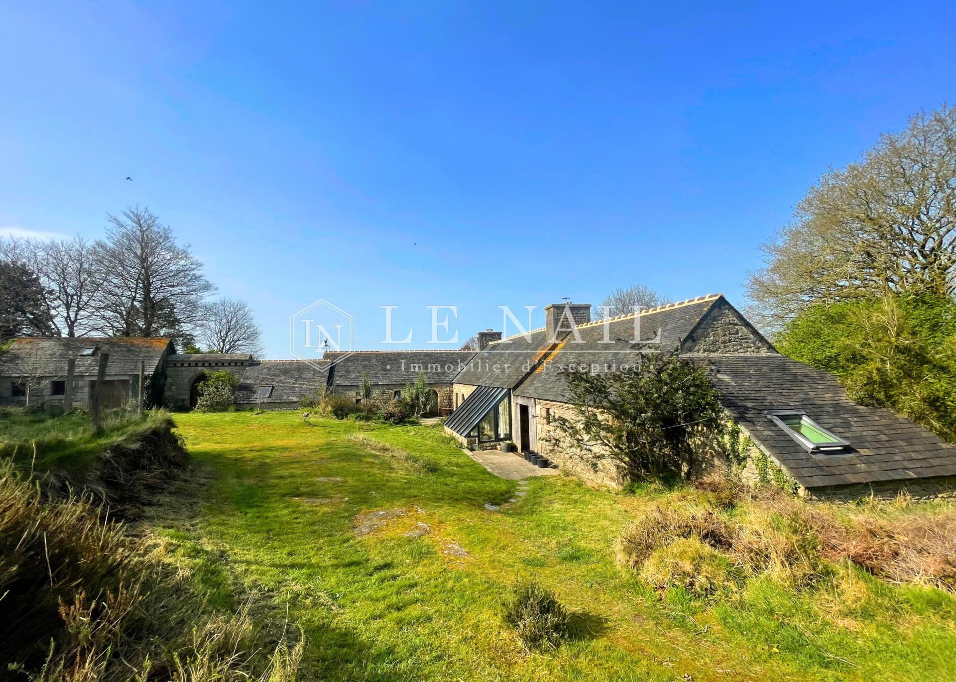 house 7 rooms for sale on MORLAIX (29600)