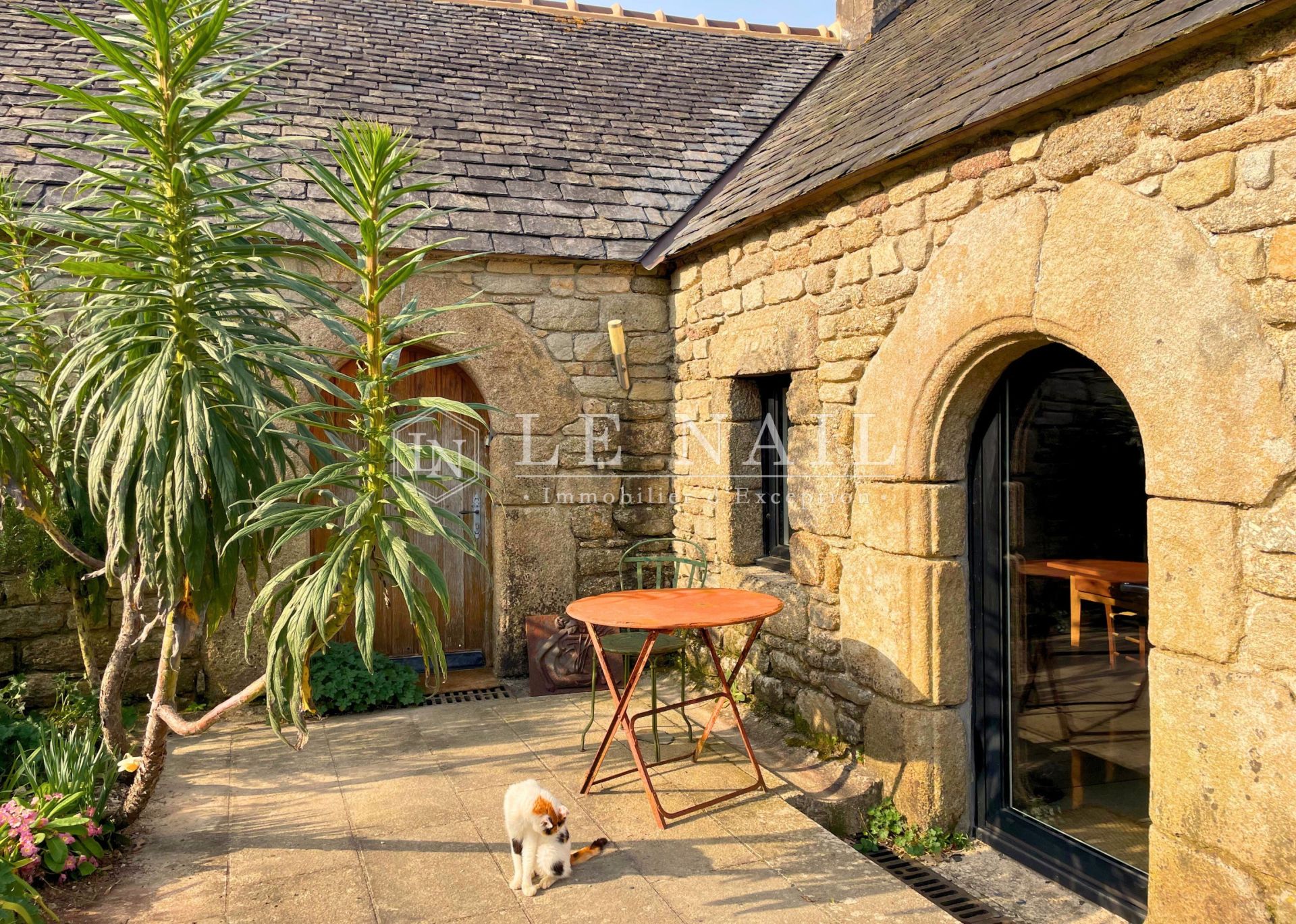 house 7 rooms for sale on MORLAIX (29600)