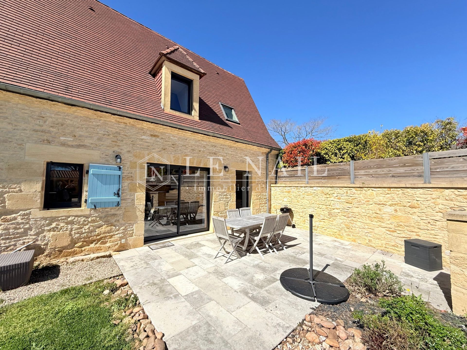 propriété 21 pièces en vente à SARLAT LA CANEDA (24200)