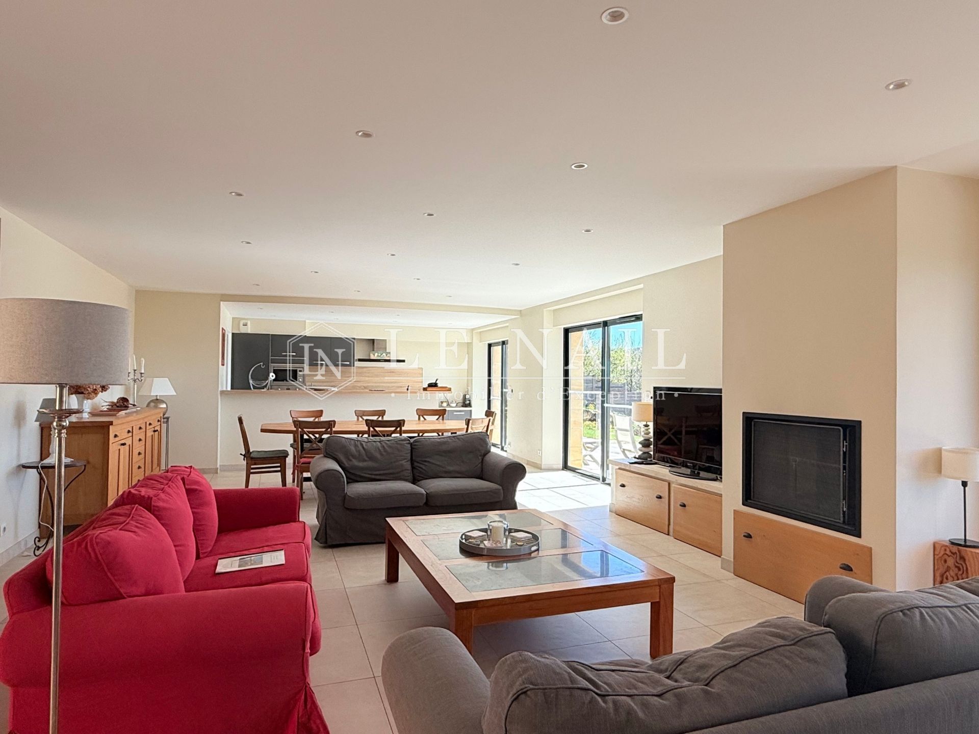 propriété 21 pièces en vente à SARLAT LA CANEDA (24200)