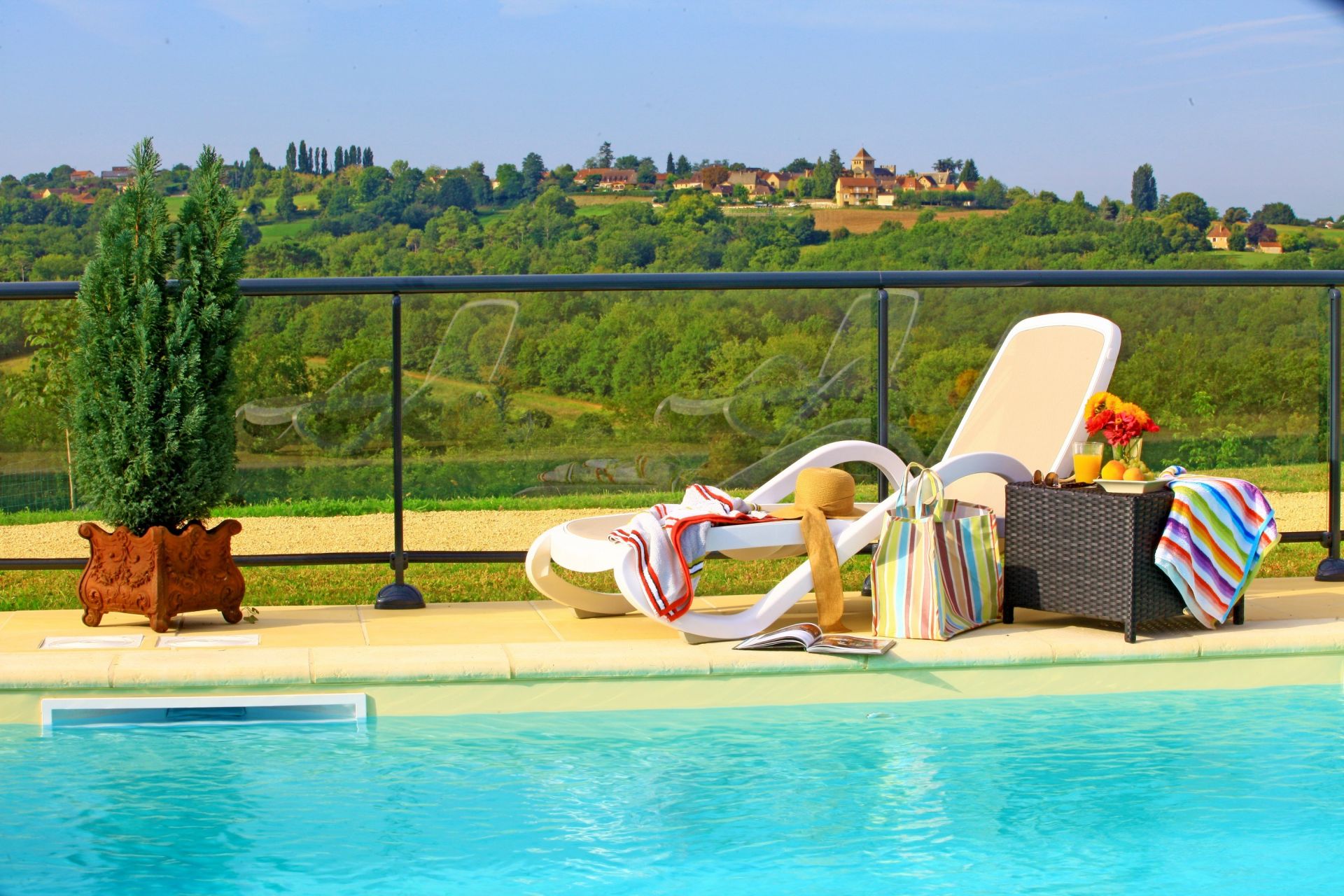 property 21 rooms for sale on SARLAT LA CANEDA (24200)