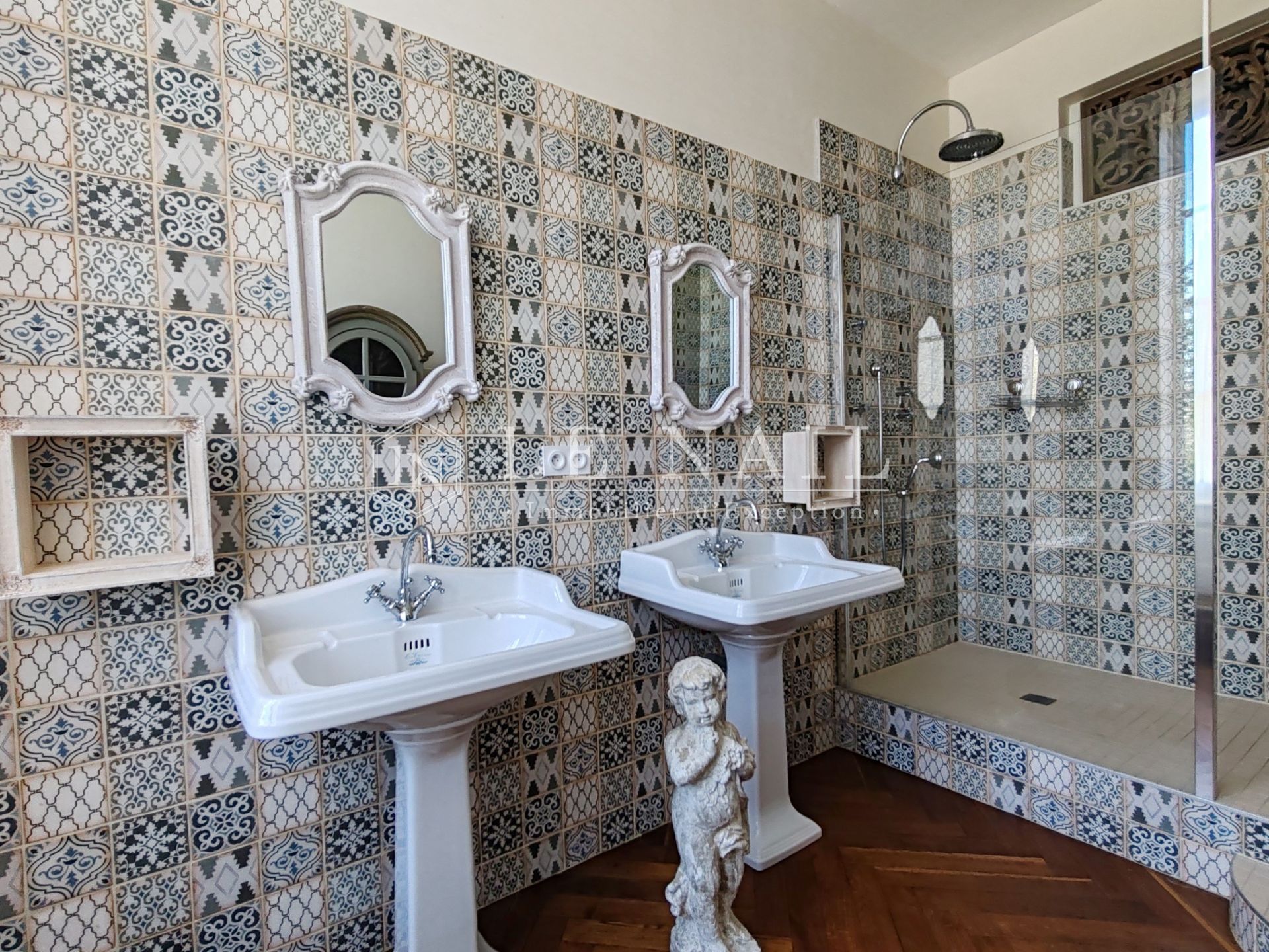 manor house 15 rooms for sale on BROU (28160)