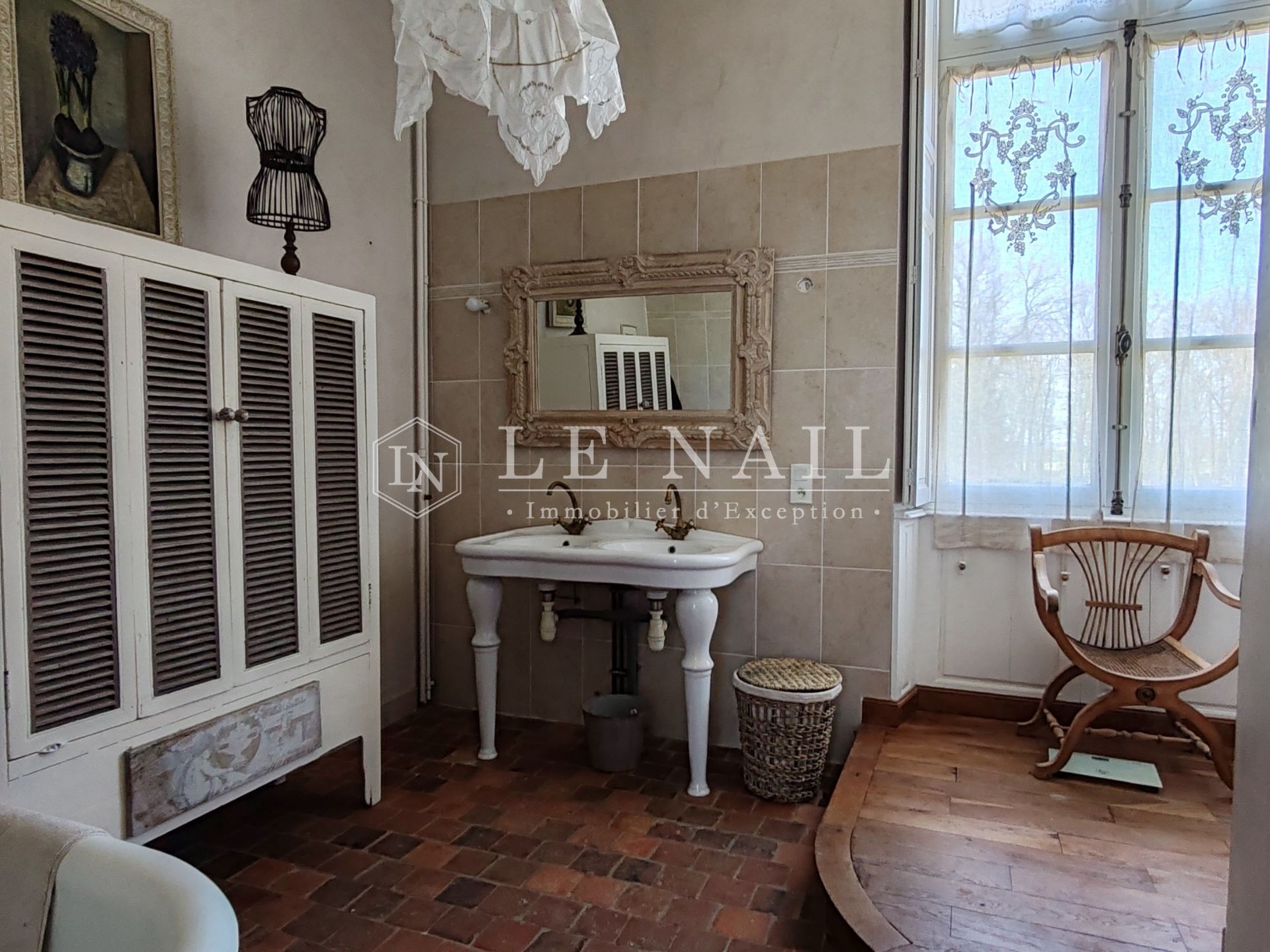 manor house 15 rooms for sale on BROU (28160)
