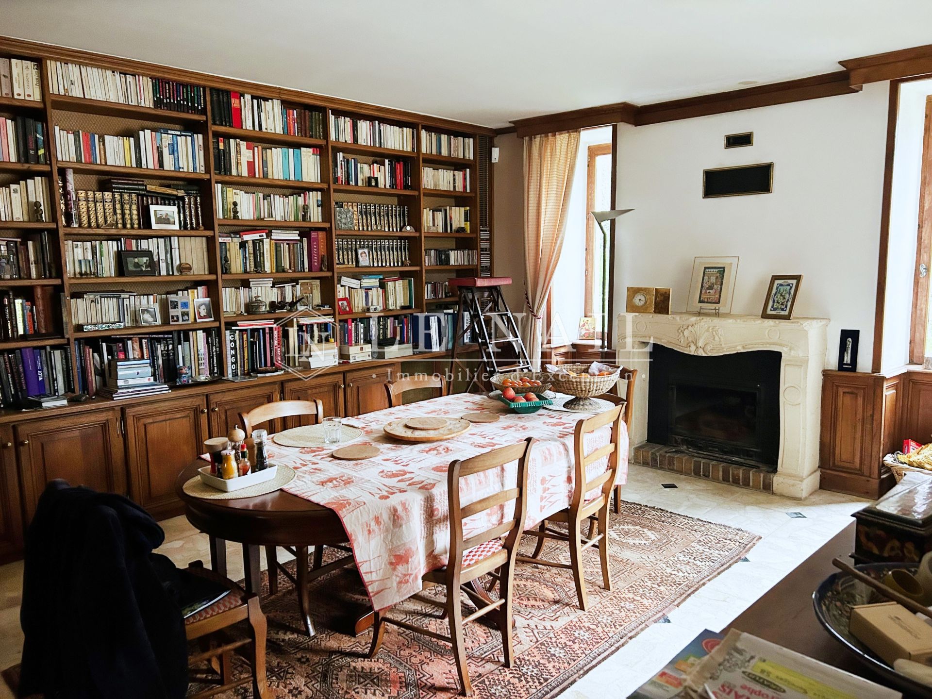 manoir 13 pièces en vente à NEVERS (58000)