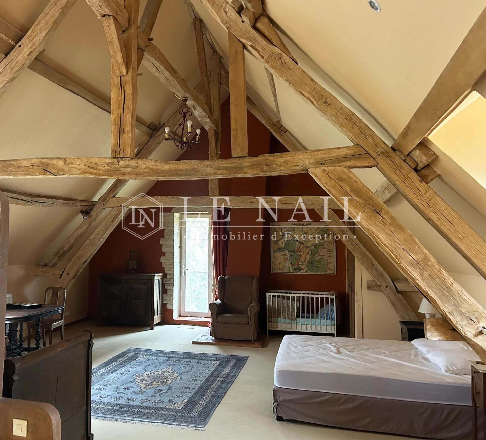 manoir 13 pièces en vente à NEVERS (58000)