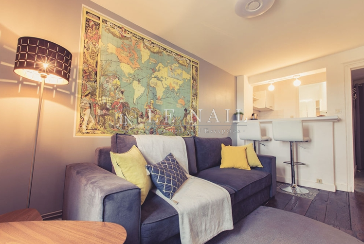 mansion (hôtel particulier) 8 rooms for sale on POITIERS (86000)