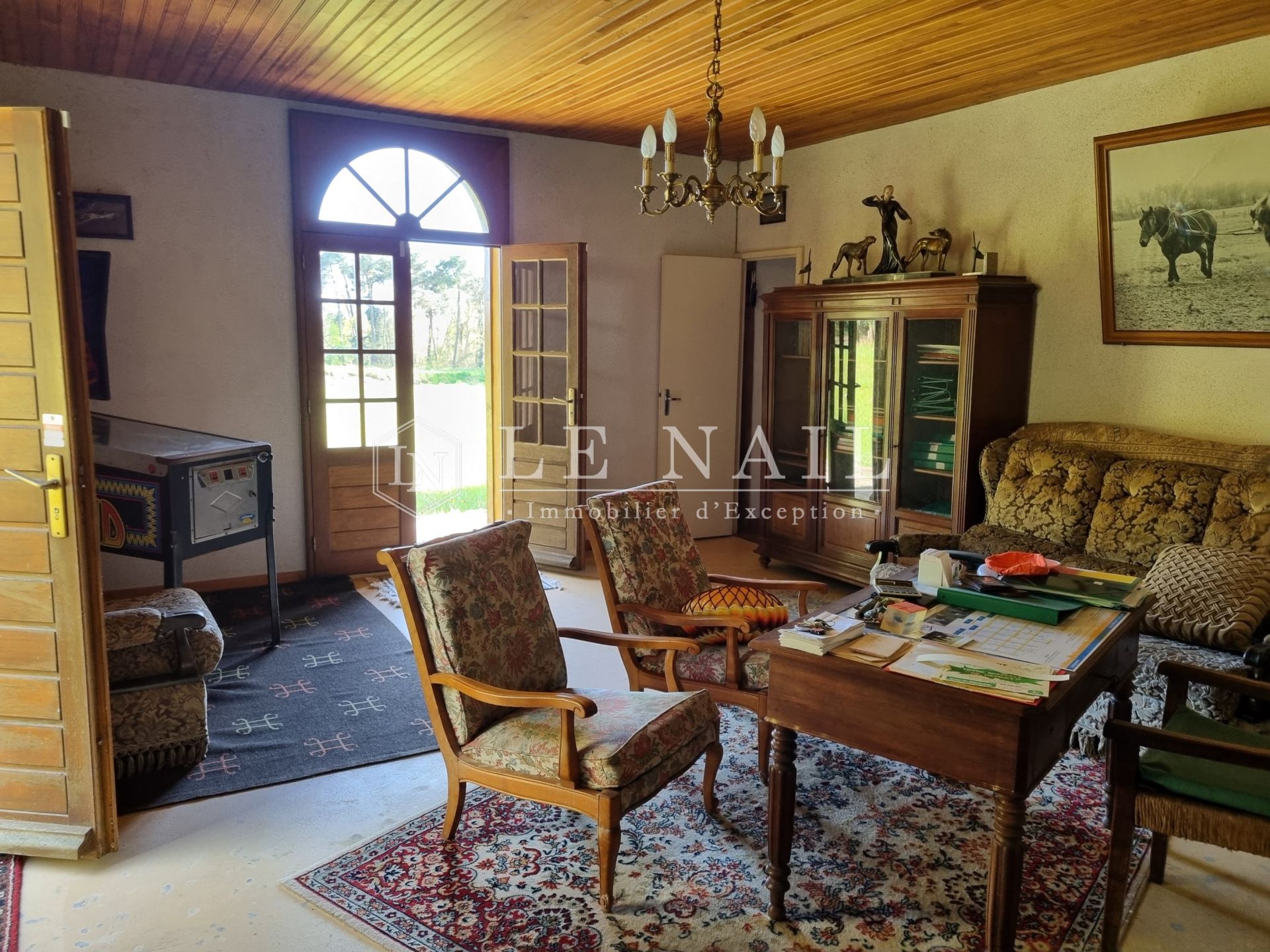 house 10 rooms for sale on TOURS (37000)