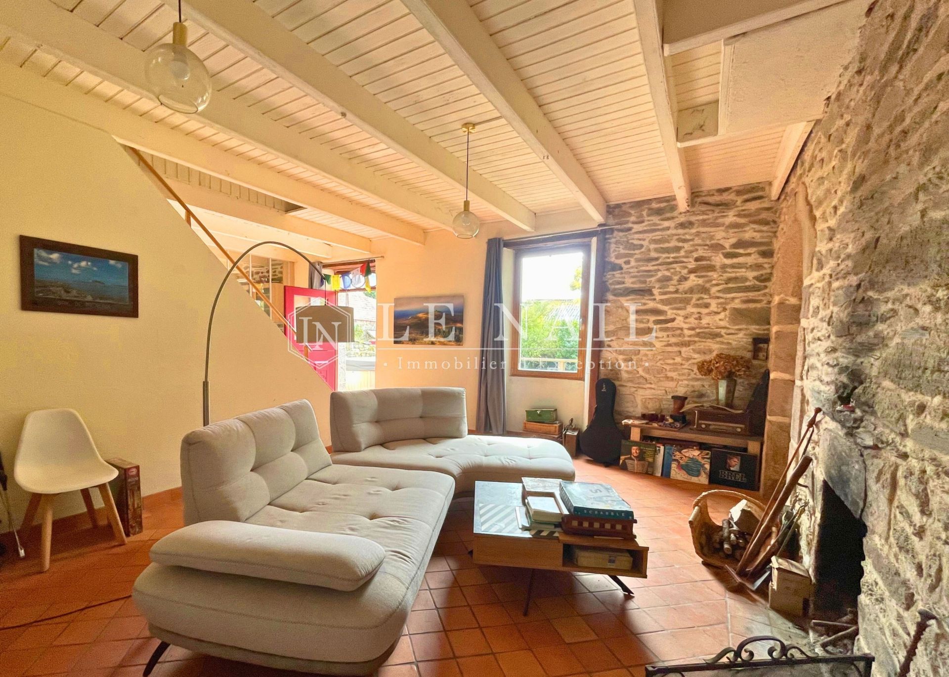 property 9 rooms for sale on MORLAIX (29600)