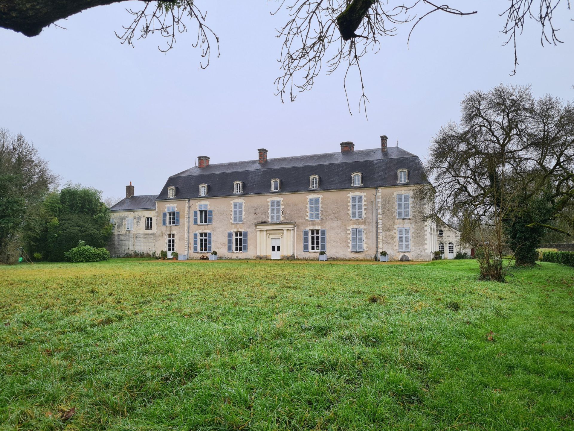 château 25 pièces en vente à BAUGE EN ANJOU (49150)