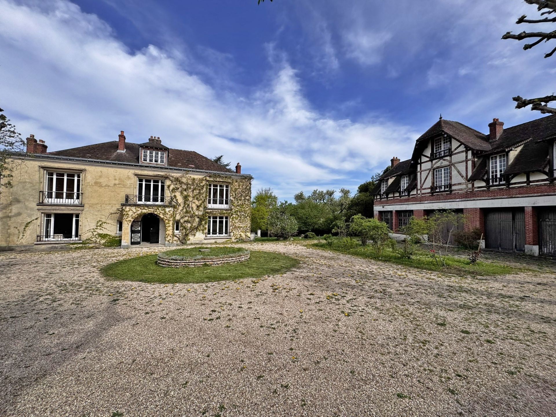 maison de maître 16 pièces en vente à ST GERMAIN EN LAYE (78100)