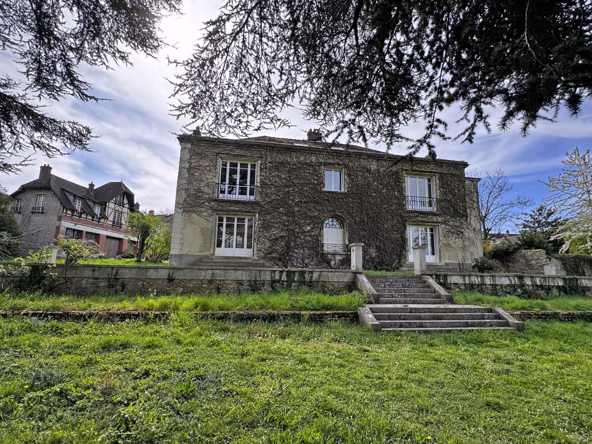 maison de maître 16 pièces en vente à ST GERMAIN EN LAYE (78100)