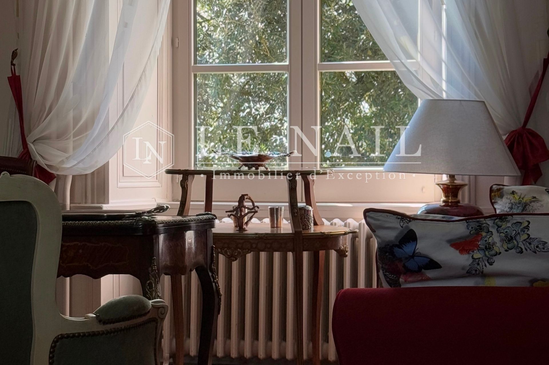 maison bourgeoise 11 pièces en vente à ERNEE (53500)