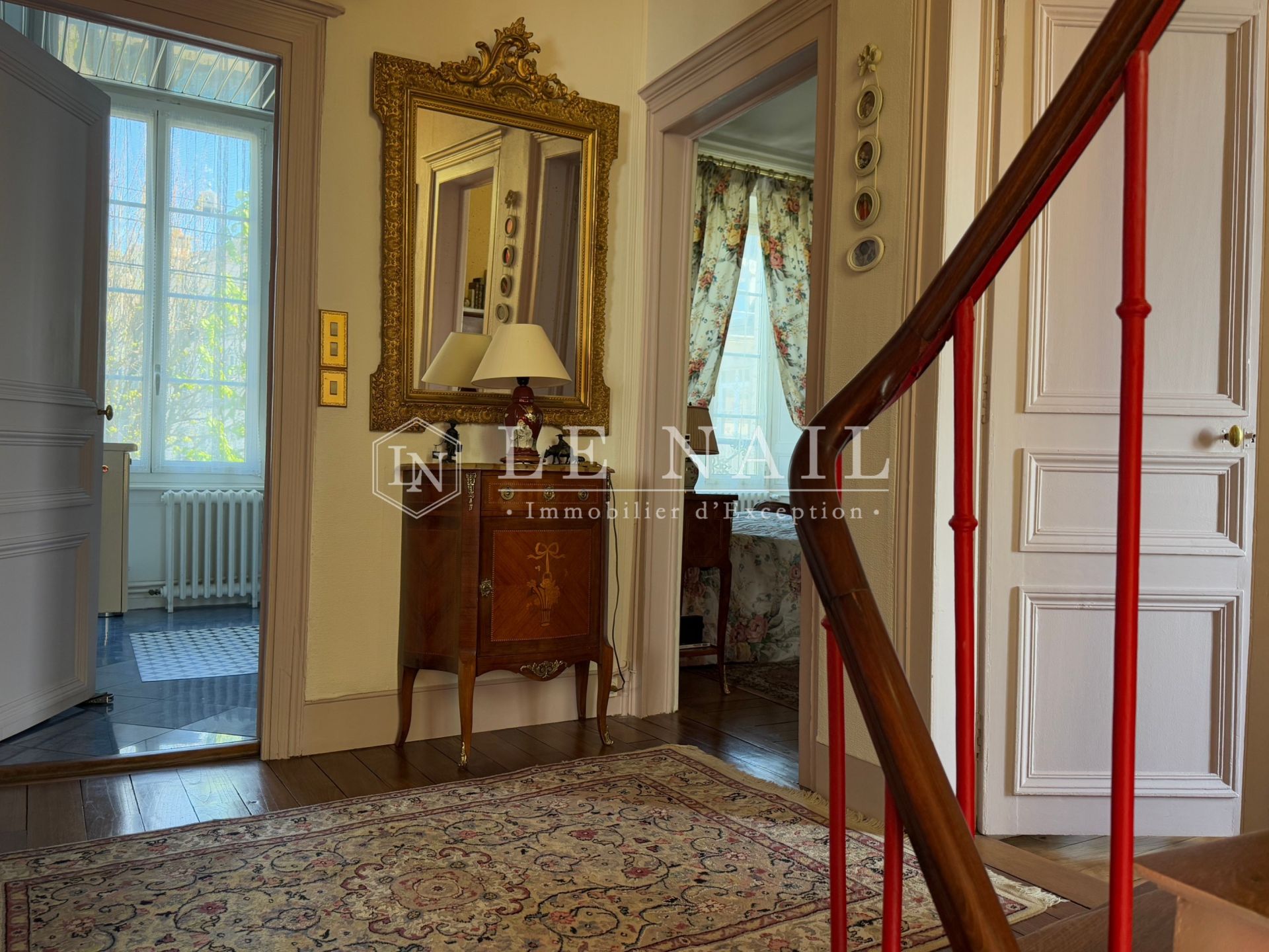 maison bourgeoise 11 pièces en vente à ERNEE (53500)