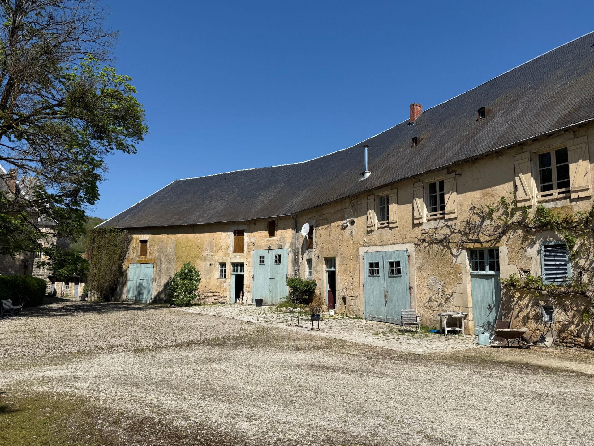 château 36 pièces en vente à CHAUMONT (52000)