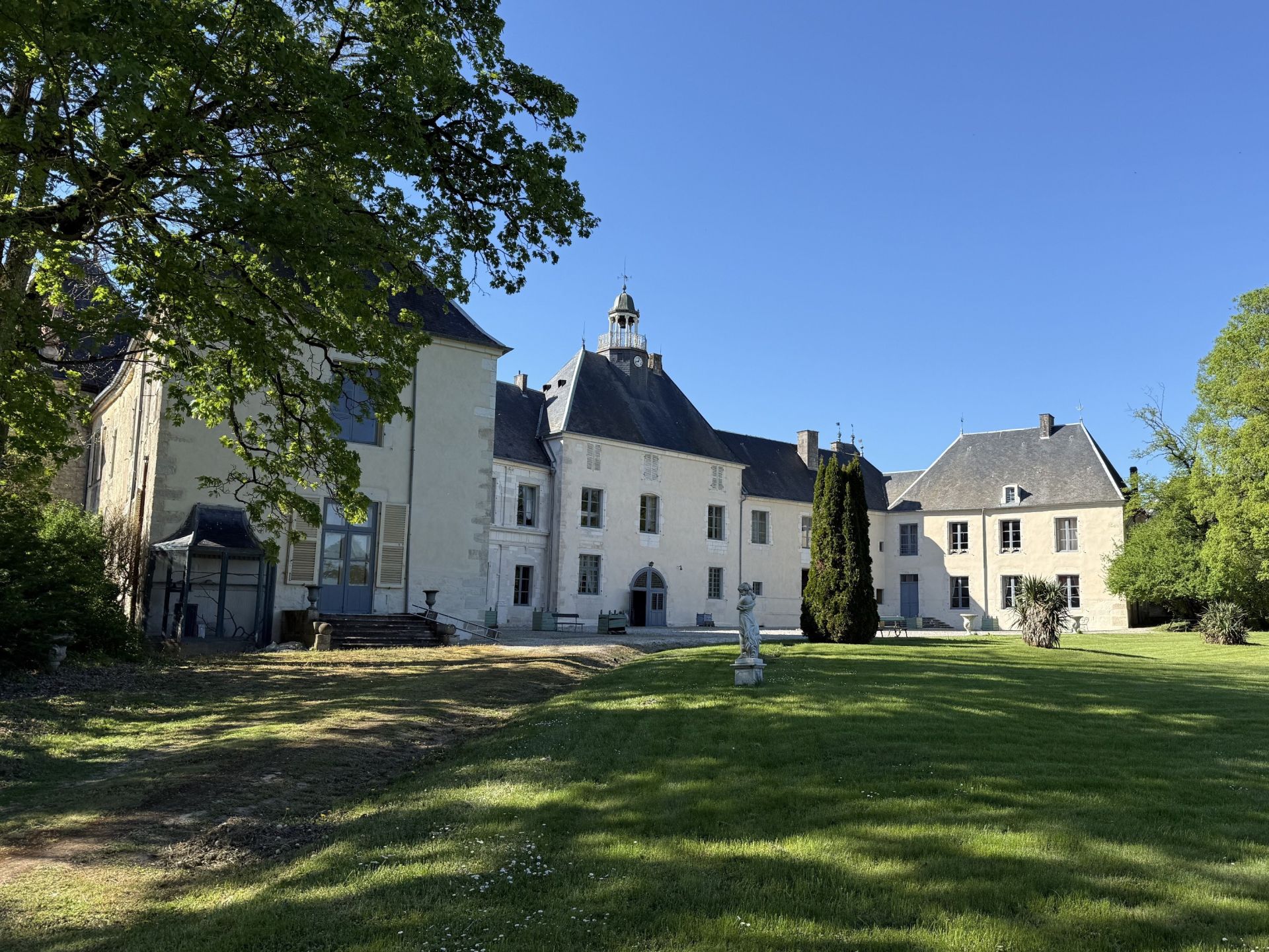 château 36 pièces en vente à CHAUMONT (52000)