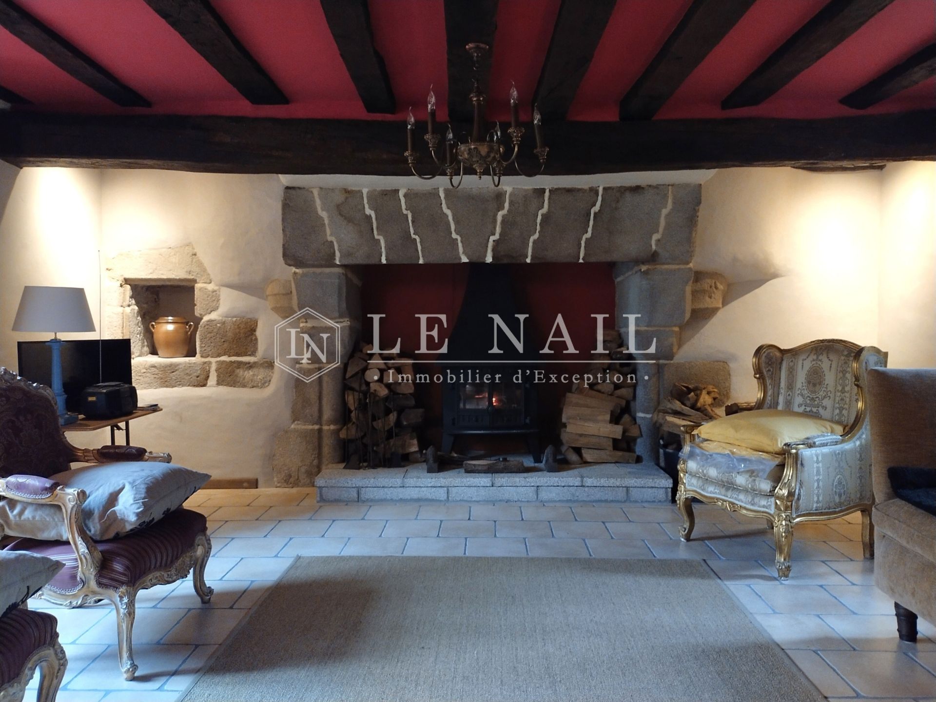 manoir 8 pièces en vente à MAYENNE (53100)