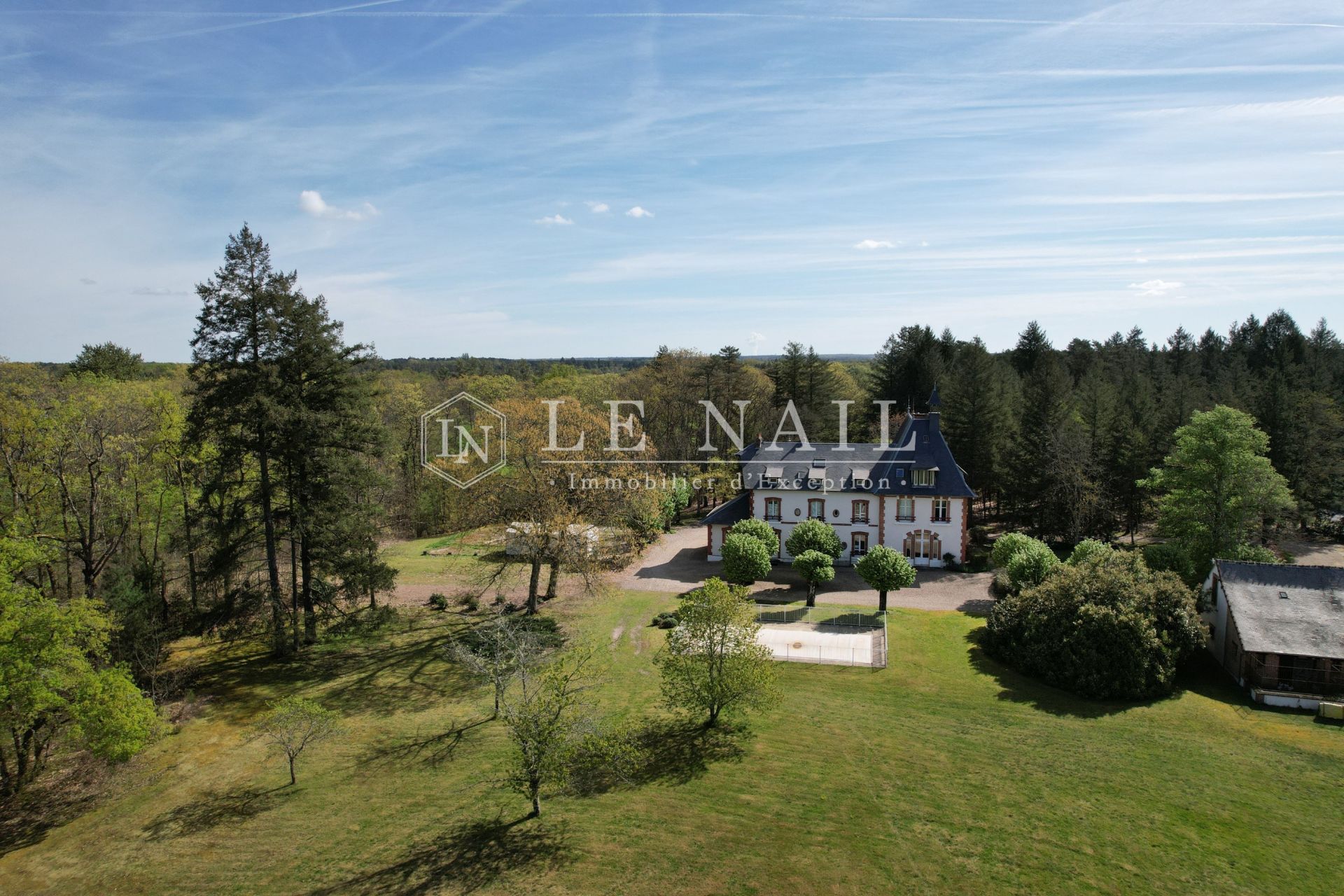 property 16 rooms for sale on SALBRIS (41300)
