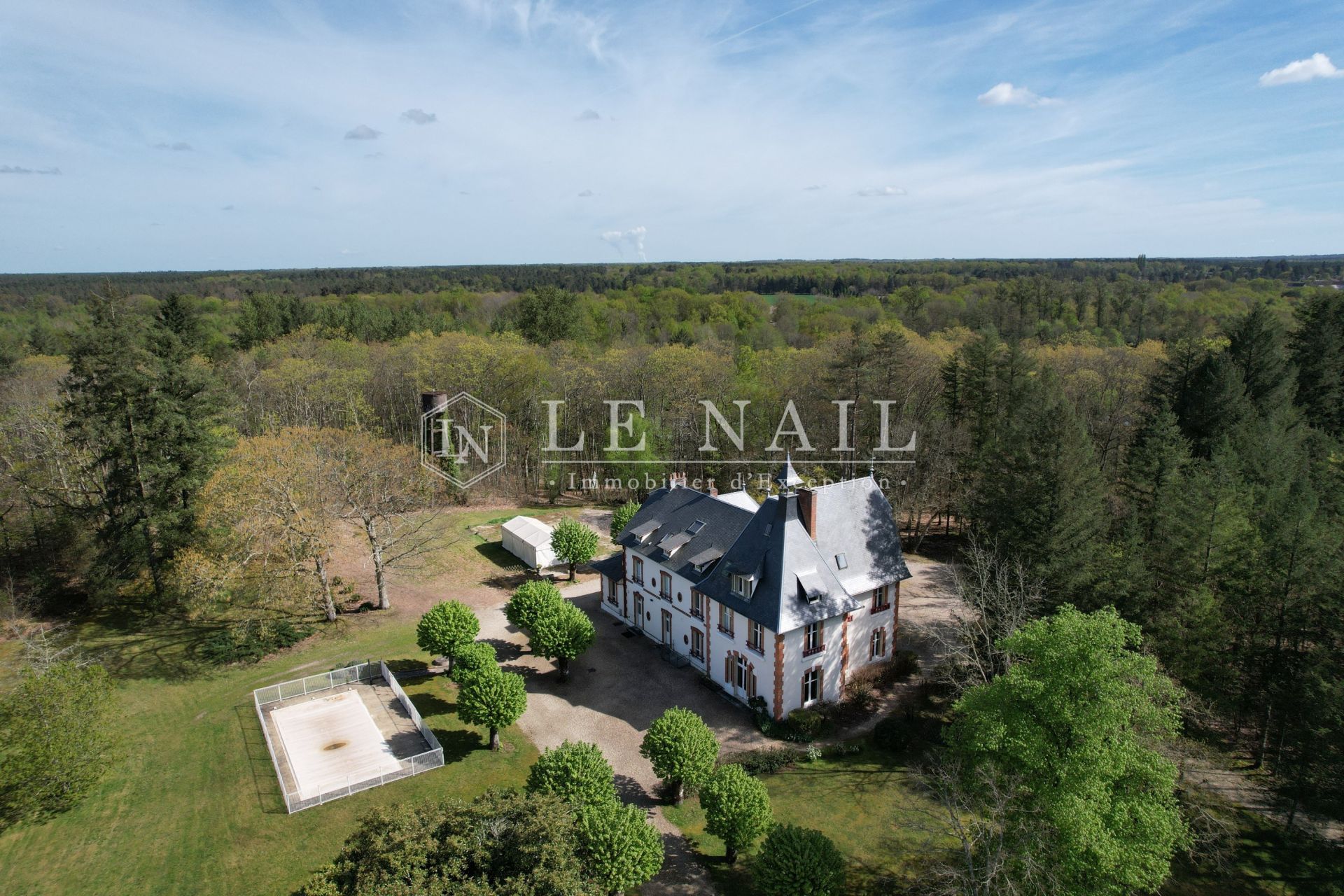property 16 rooms for sale on SALBRIS (41300)