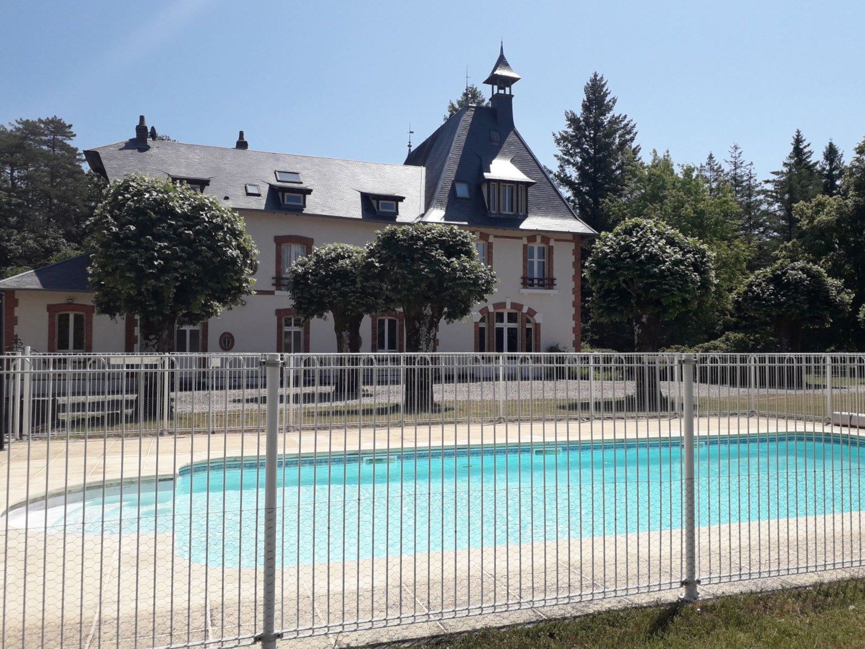 property 16 rooms for sale on SALBRIS (41300)