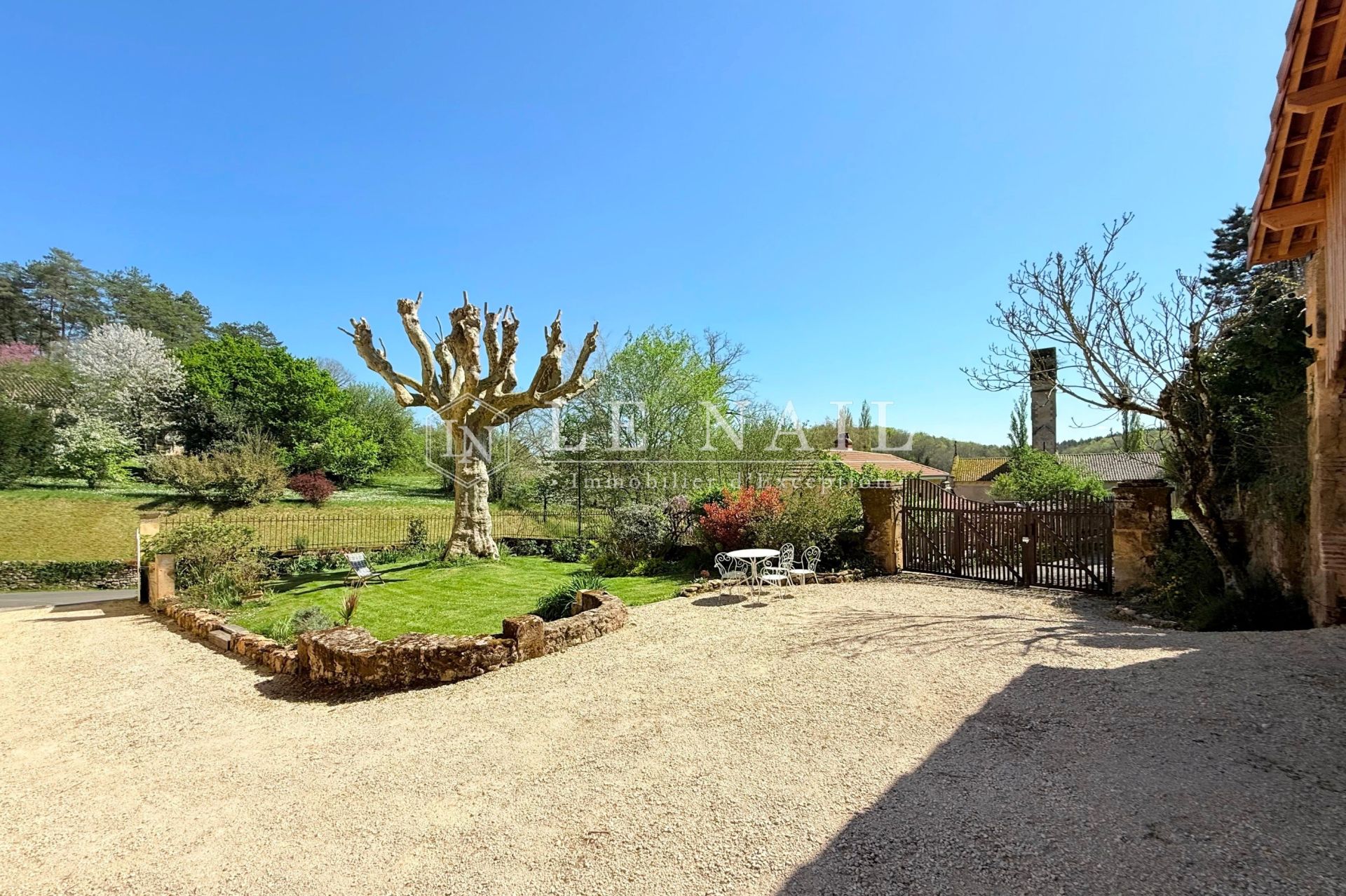 maison traditionnelle 6 pièces en vente à VAL DE LOUYRE ET CAUDEAU (24510)
