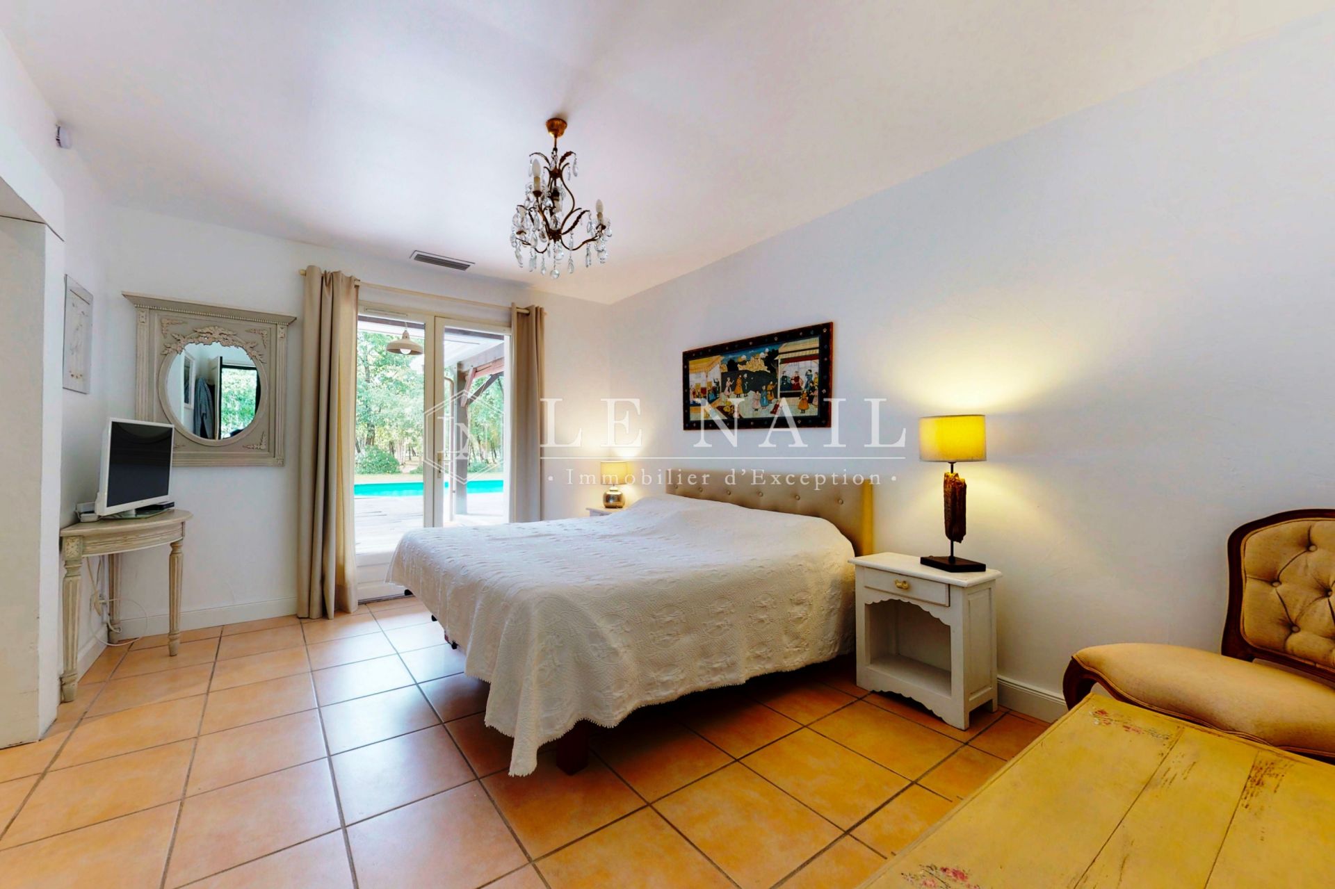 property 9 rooms for sale on ARCACHON (33120)