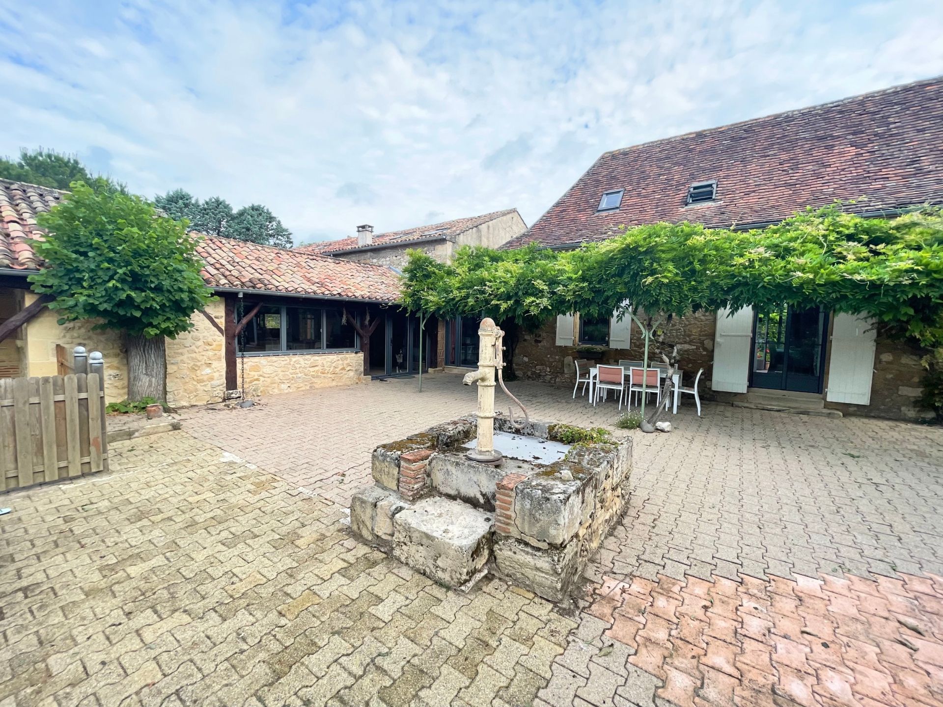 maison 14 pièces en vente à BERGERAC (24100)