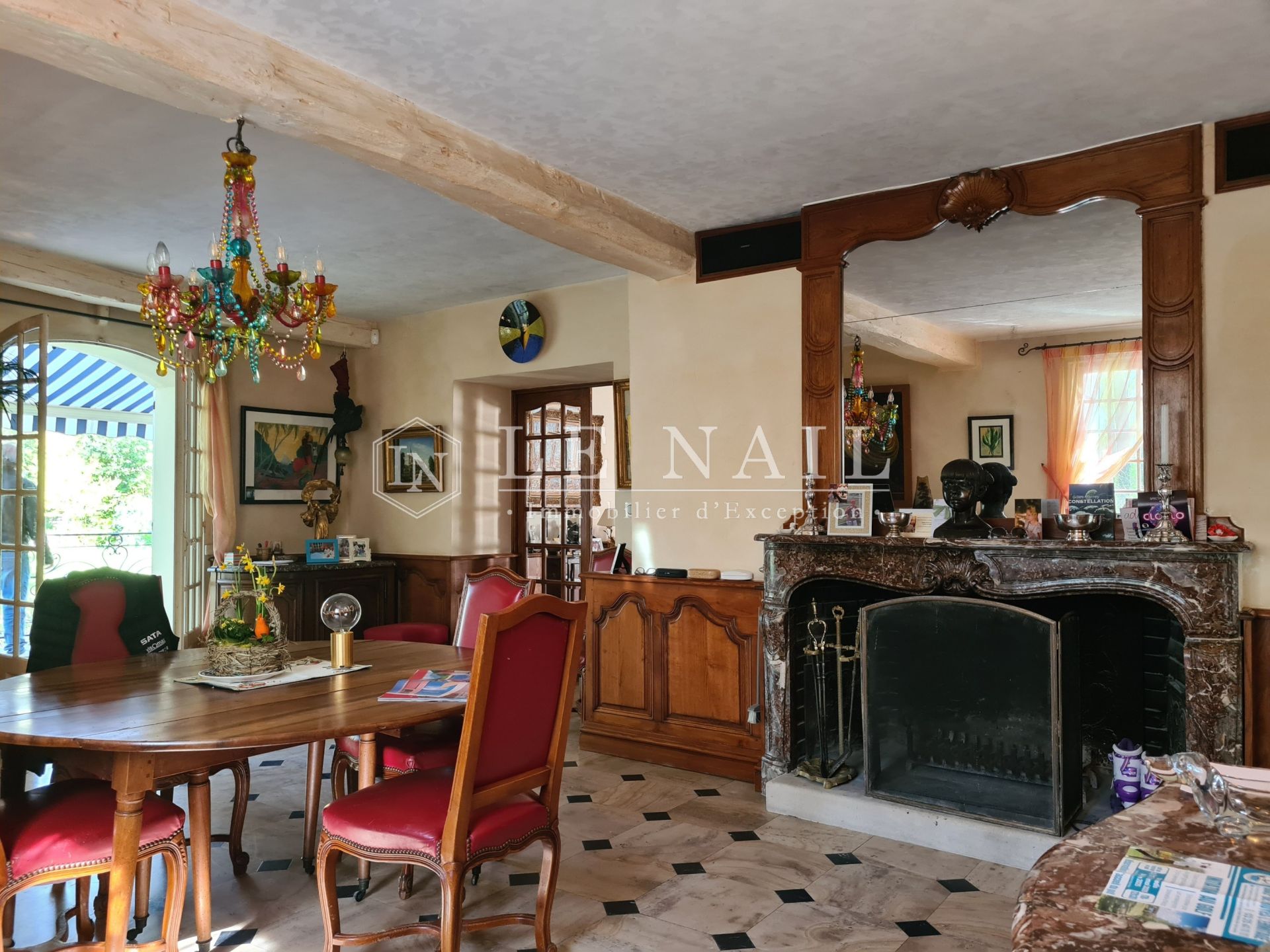 castle 33 rooms for sale on TROYES (10000)